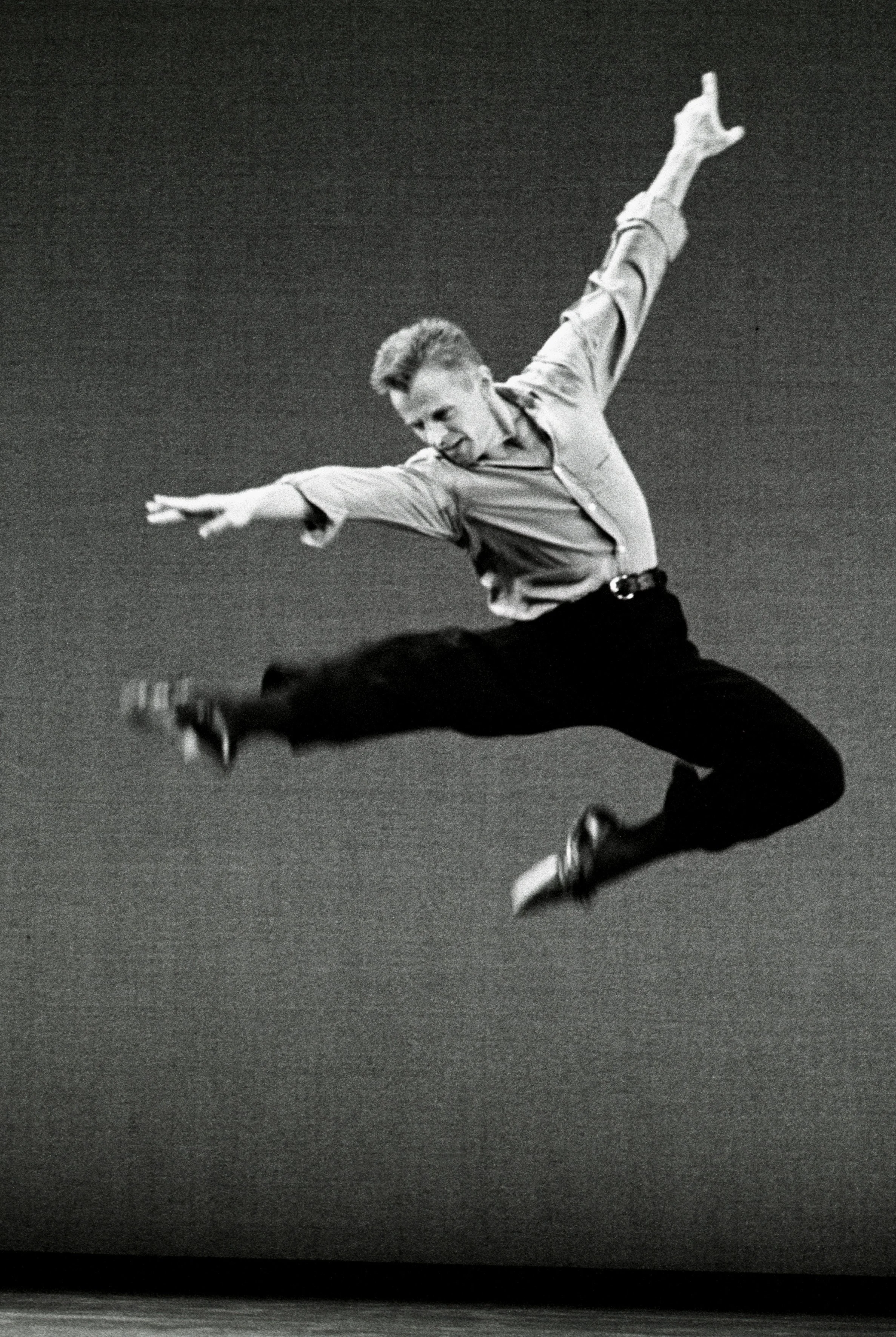   MIKHAIL BARYSHNIKOV   IN REHEARSAL AT SADLER'S WELLS, LONDON 