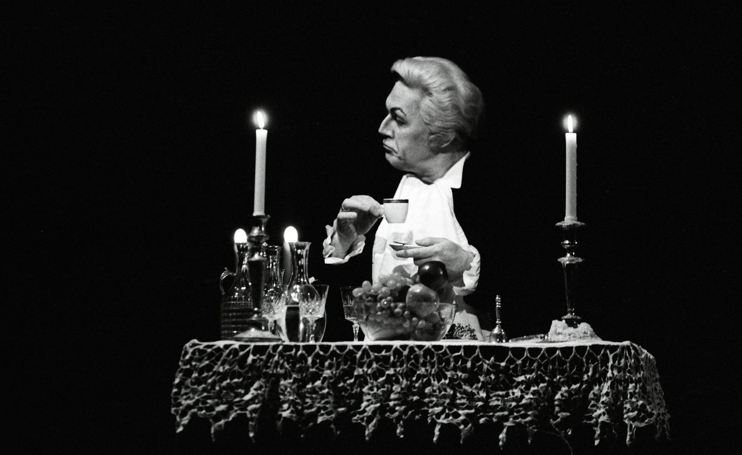   HENK SMIT   AS SCARPIA  TOSCA  THE COLISEUM, LONDON 