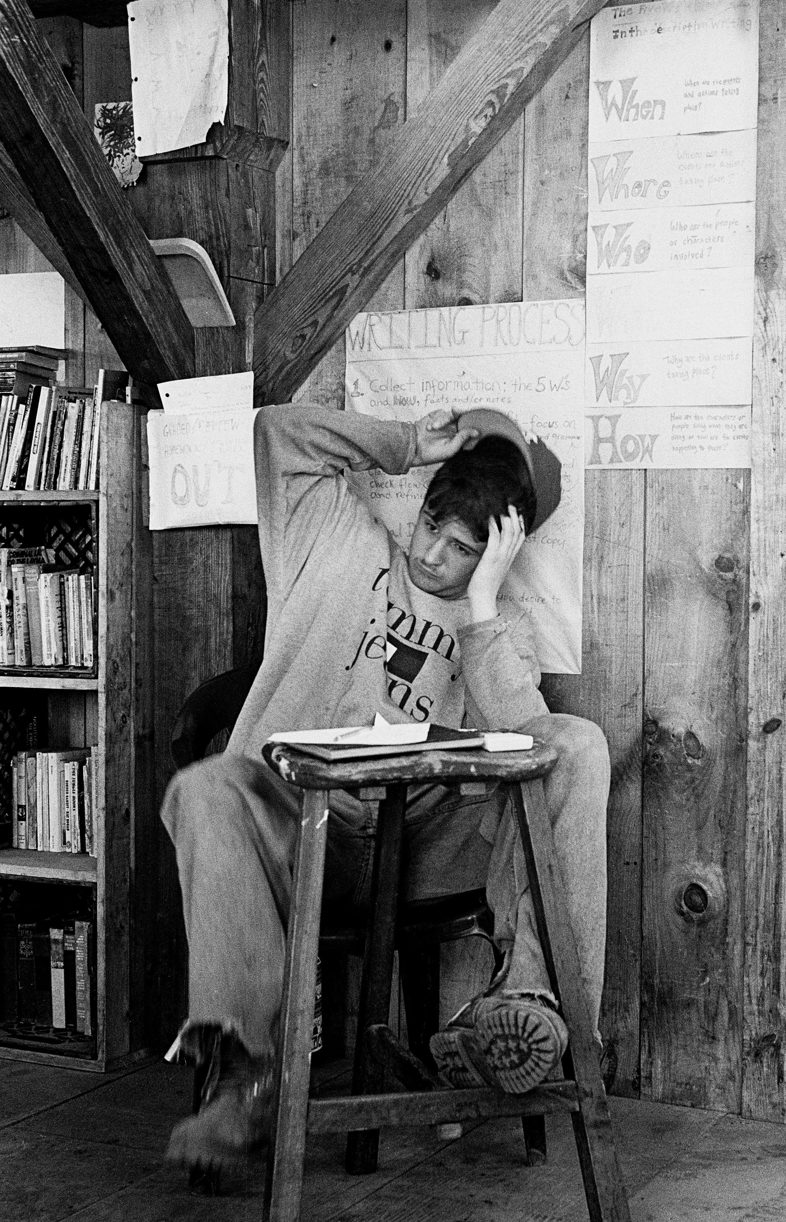  THE CLASSROOM HAD BEEN A ‘PLACE OF SHAME’.&nbsp; MANY OF THE BOYS WERE VIRTUALLY ILLITERATE—SOME EARLY STUDENTS HADN’T KNOWN THE DAYS OF THE WEEK.&nbsp; FOR ROBB, THE BOYS WERE ‘PARANOID ABOUT SCHOOL, AND PASSING A NON CRISIS-FILLED MORNING IN THE S