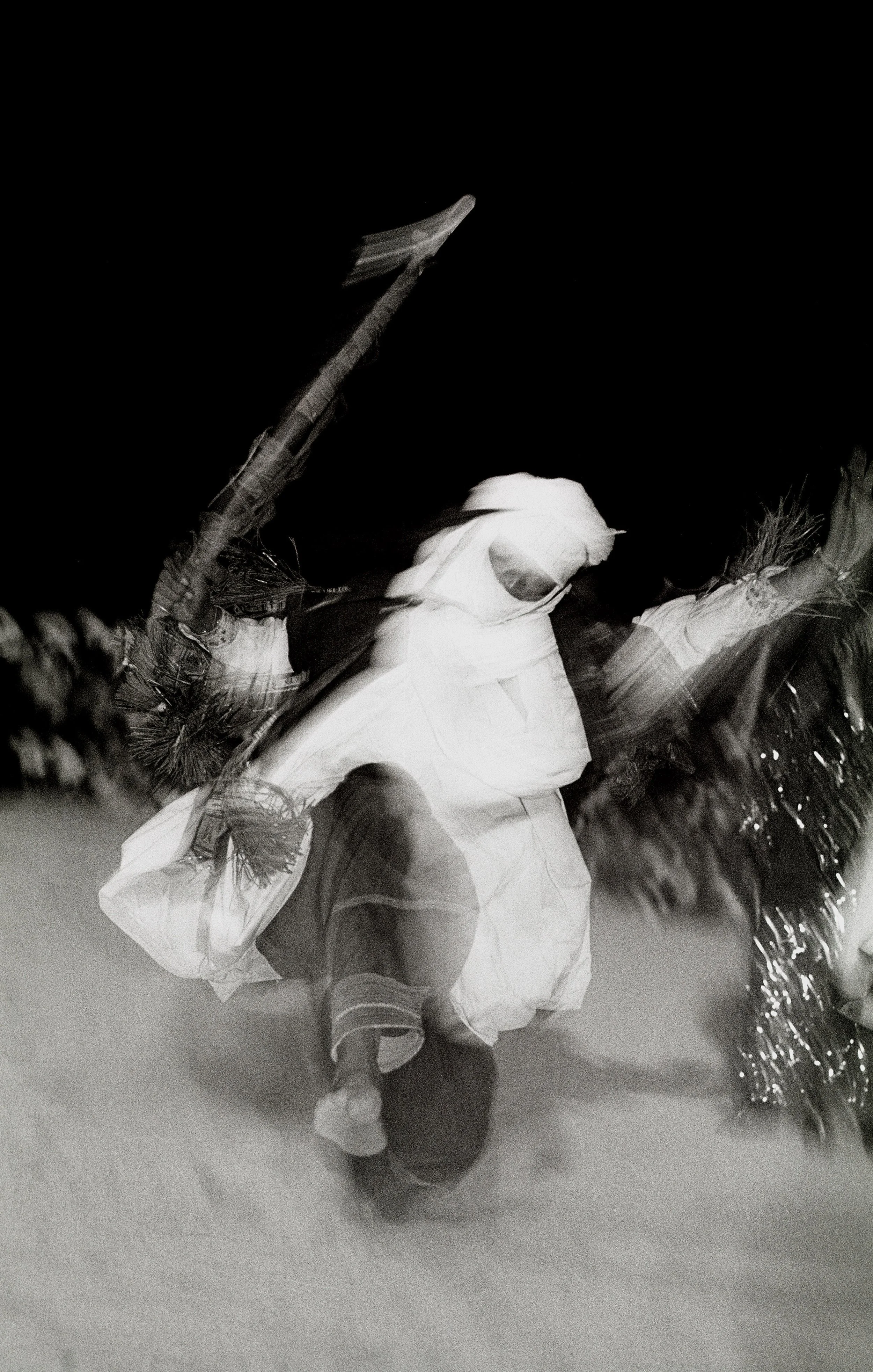 27. Fete de l'Air - dancer.jpg
