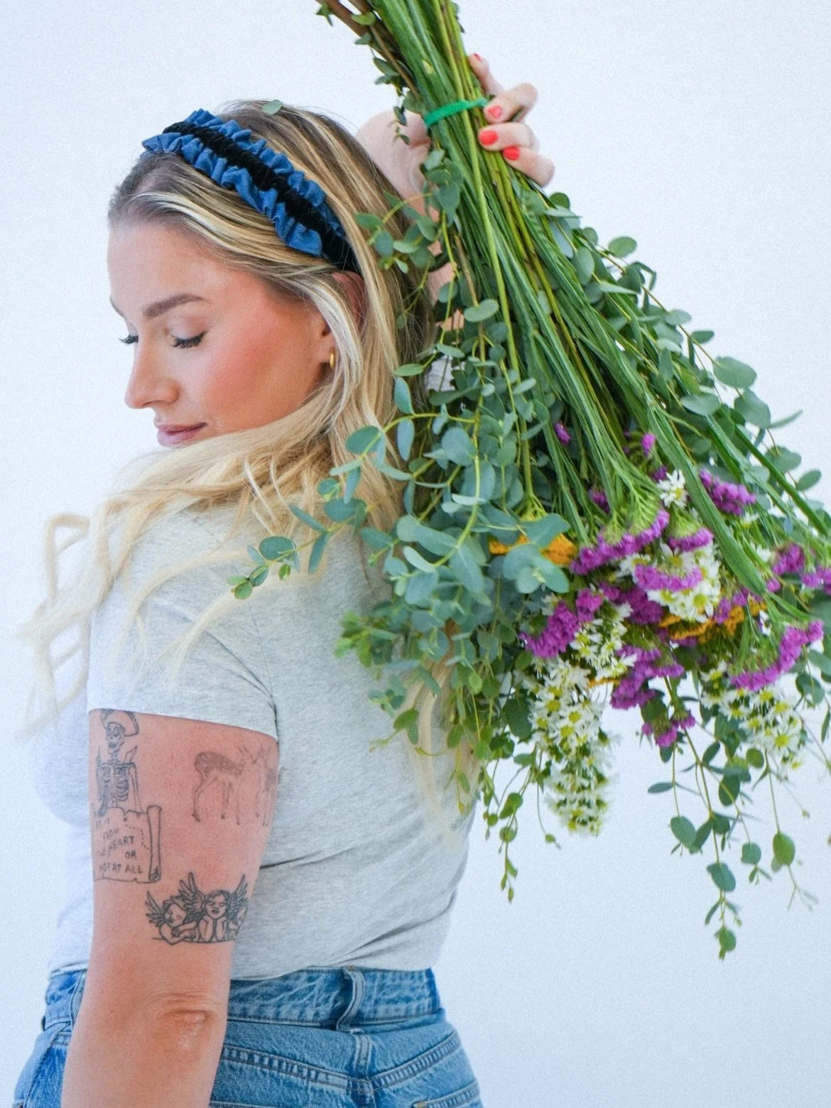 living life in full bloom 🌸🌼

so greatful + thankful for all of the opportunities that have lead me to where i am today 

🫶🏻 your friendly neighborhood esthetician, lexi

#stlesthetician #facial #stl #smallbusiness #hydrafacial

facial in saint l