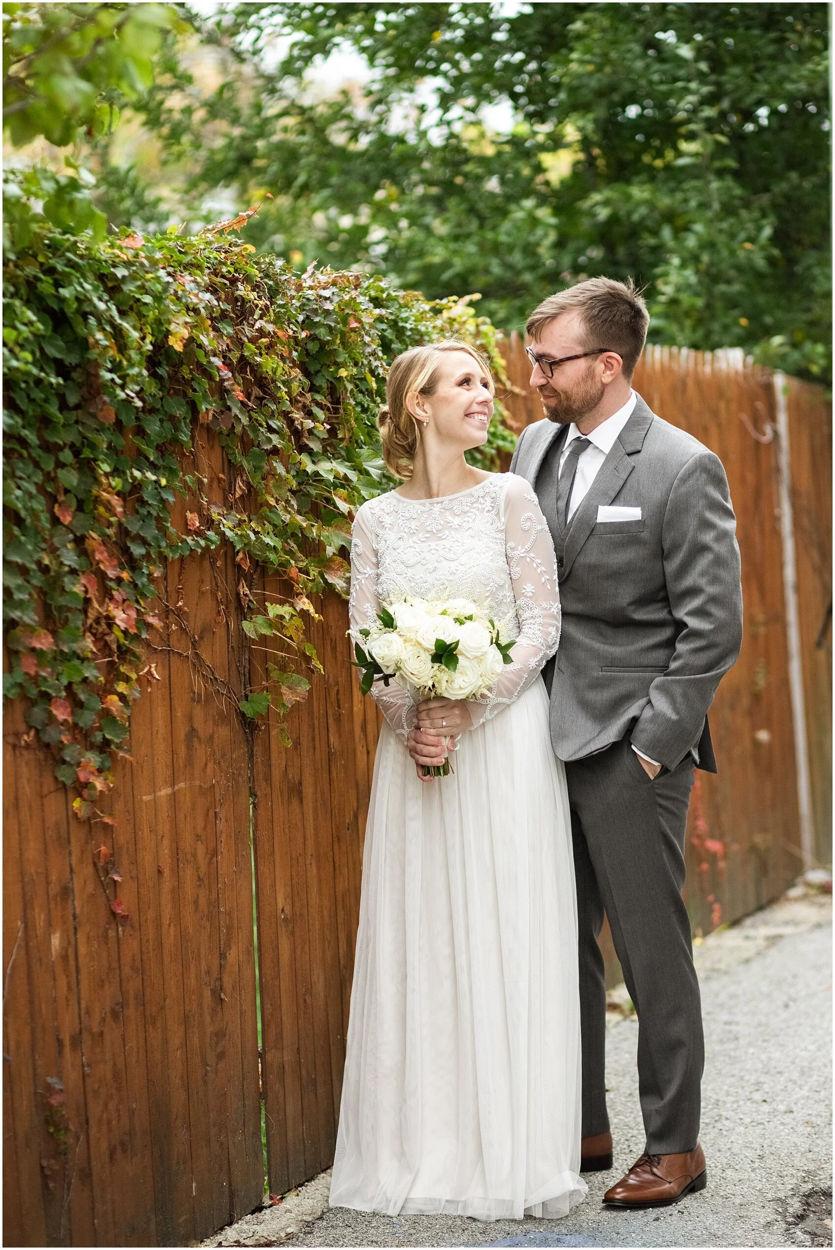 LoganSquareMicroWedding_0084.jpg