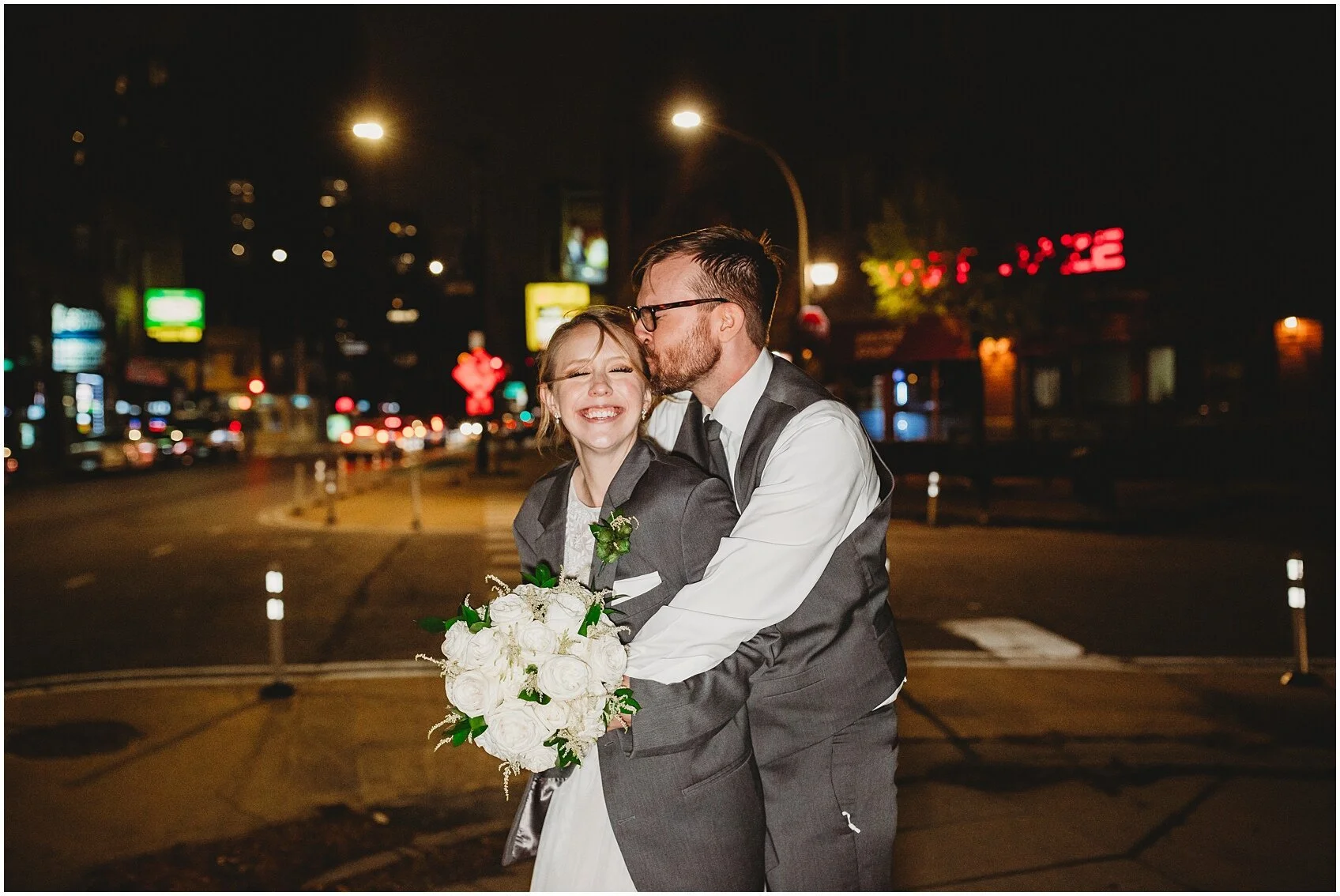 LoganSquareMicroWedding_0116.jpg