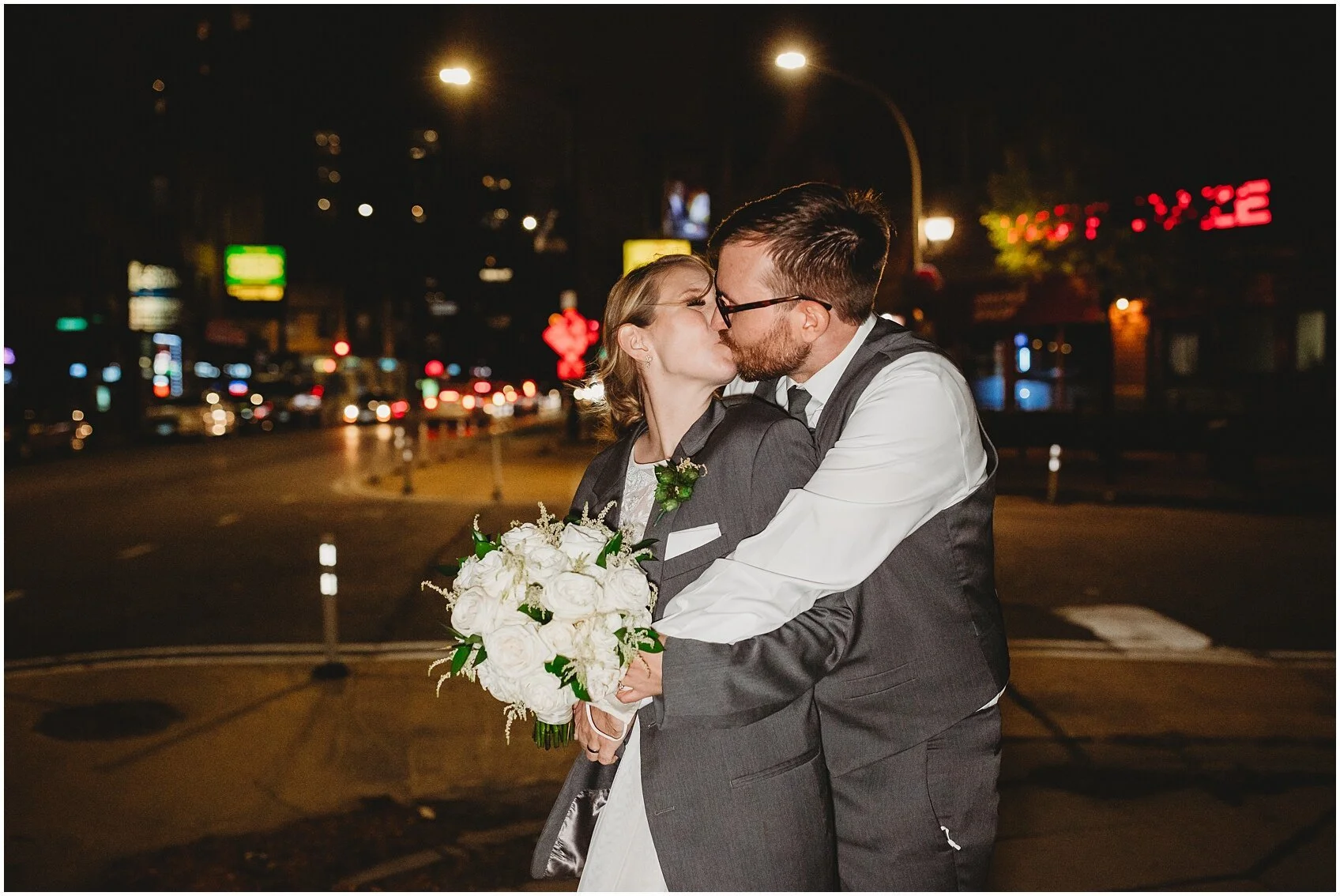 LoganSquareMicroWedding_0118.jpg