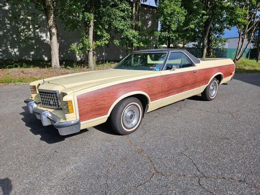 Wood you believe this isn&rsquo;t real? 👀 Ranchero wrapped in wood grain by TGD Wraps

Schedule with us! 📞 Dial 757-967-0615 📩 Or reach out at Contact@tgdwraps.com

Scale up with style: ✔️ Commercial Wraps ✔️ Personal Wraps ✔️ Storefronts ✔️ Busin