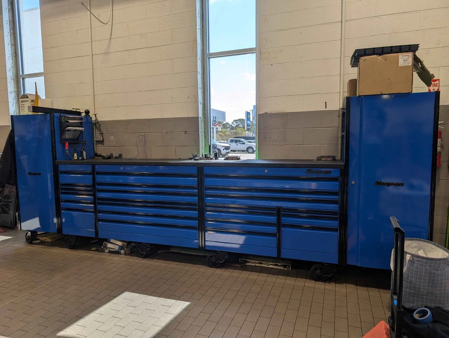 From loud to locked in 🔥

This Snap-on toolbox went from lime green to a clean blue finish &mdash; giving the dealership a more professional, cohesive look across the shop.

Small changes like this make a big difference in how your space is perceive