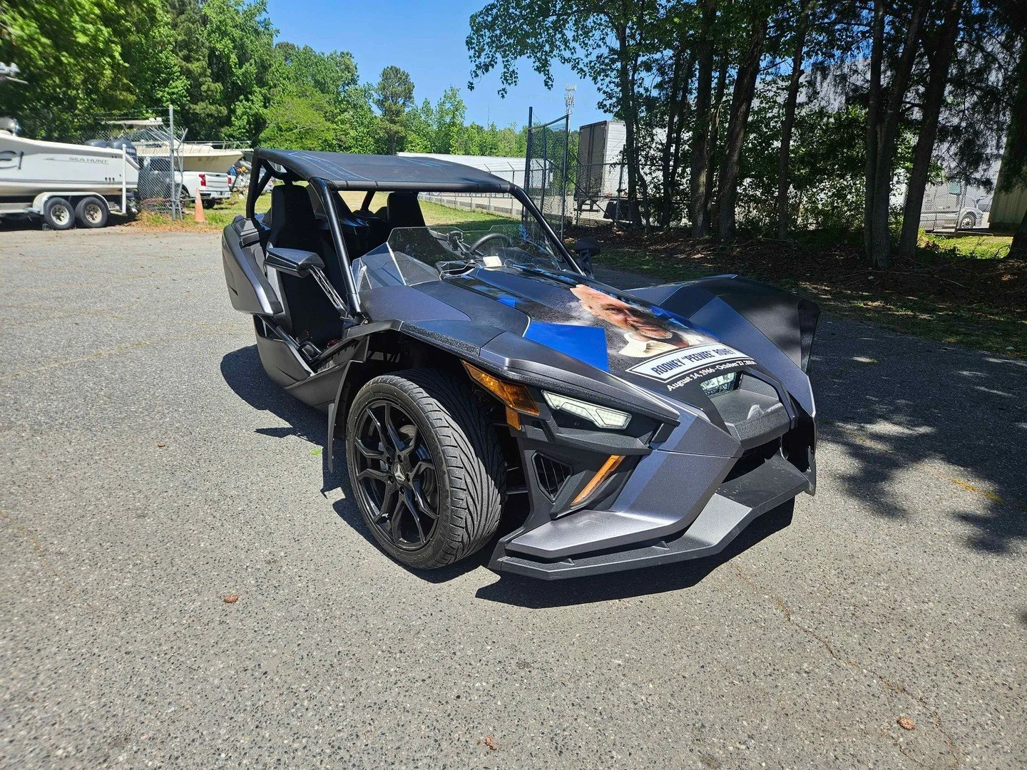 You don&rsquo;t see this every day.

Full custom work like this is where things get interesting.

If you could wrap ANY vehicle&hellip; what are you picking?

👇 Drop it below

📍 Chesapeake, VA
📞 757-967-0615
🌐 www.tgdwraps.com

#CustomWrap #Polar