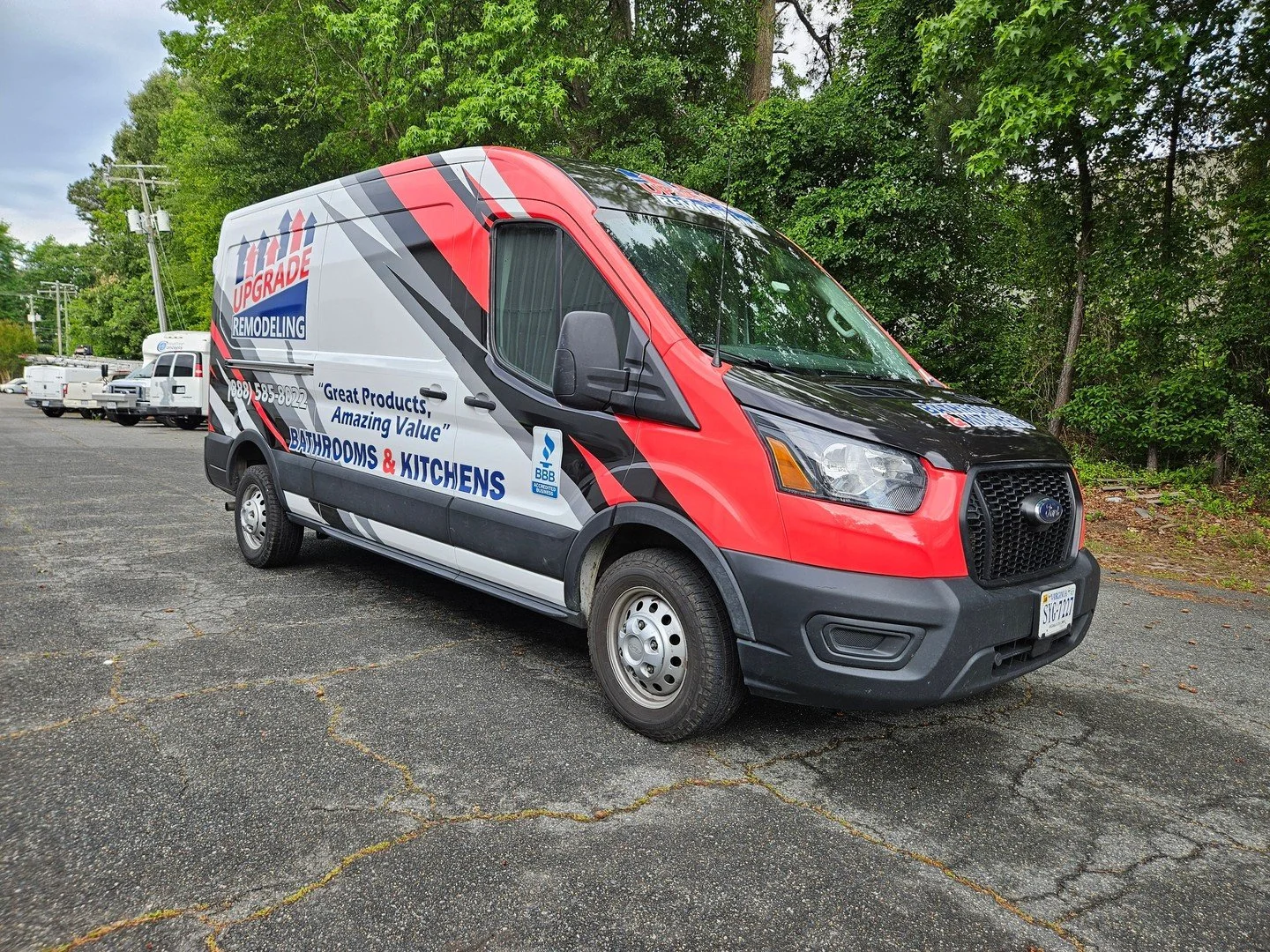 Big, bold, and impossible to miss 🔥

This Transit wrap for Upgrade Remodeling was designed to do one thing &mdash; generate attention everywhere it goes. Clean branding, high contrast colors, and clear messaging built to turn traffic into leads.

If