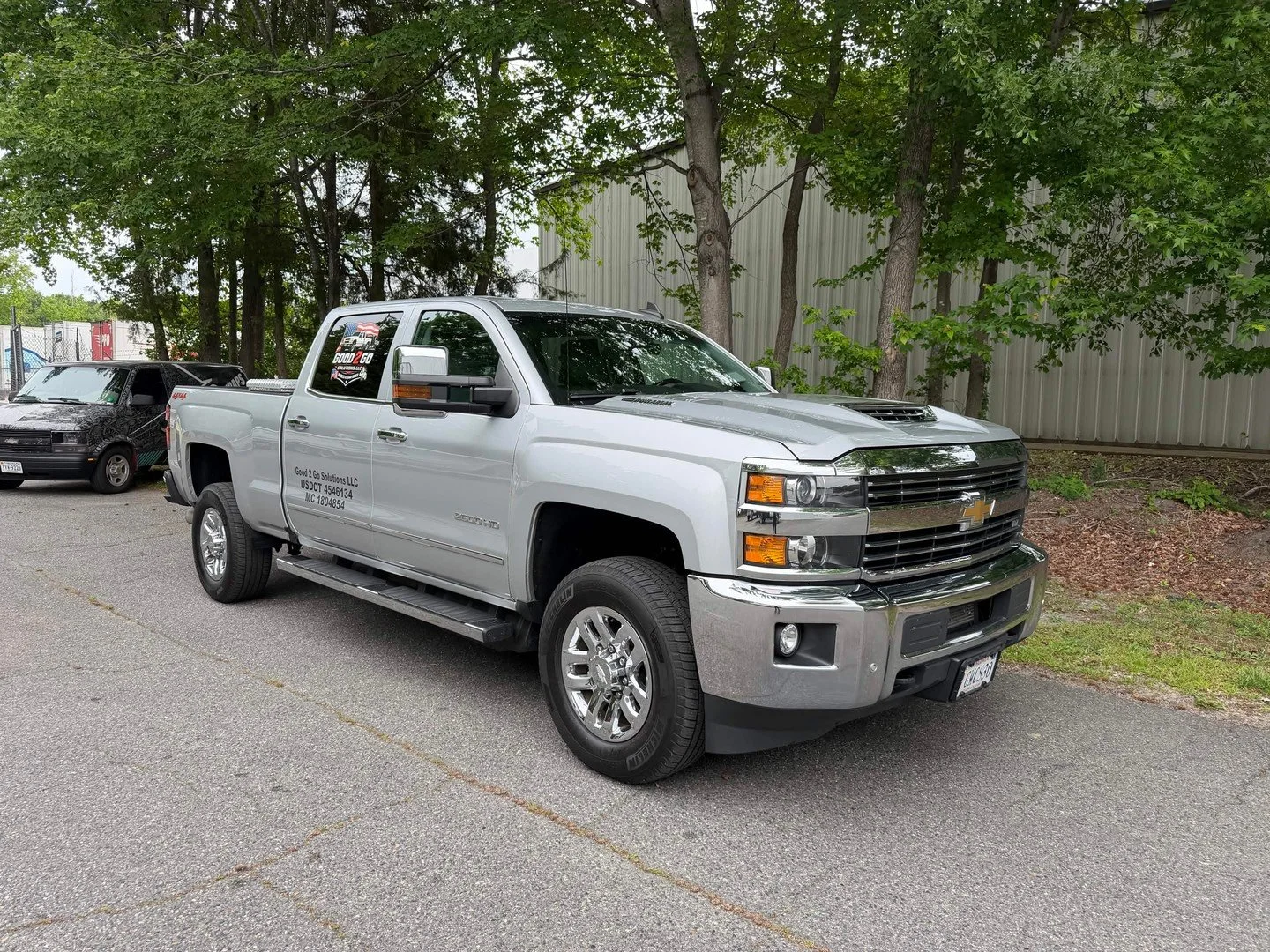 Sometimes simple branding is all you need 👀

Clean lettering installed on this Silverado for a professional look that keeps the business visible without overcomplicating the truck.

Fast, clean, and built to last.

📍 Chesapeake, VA
📞 757-967-0615
