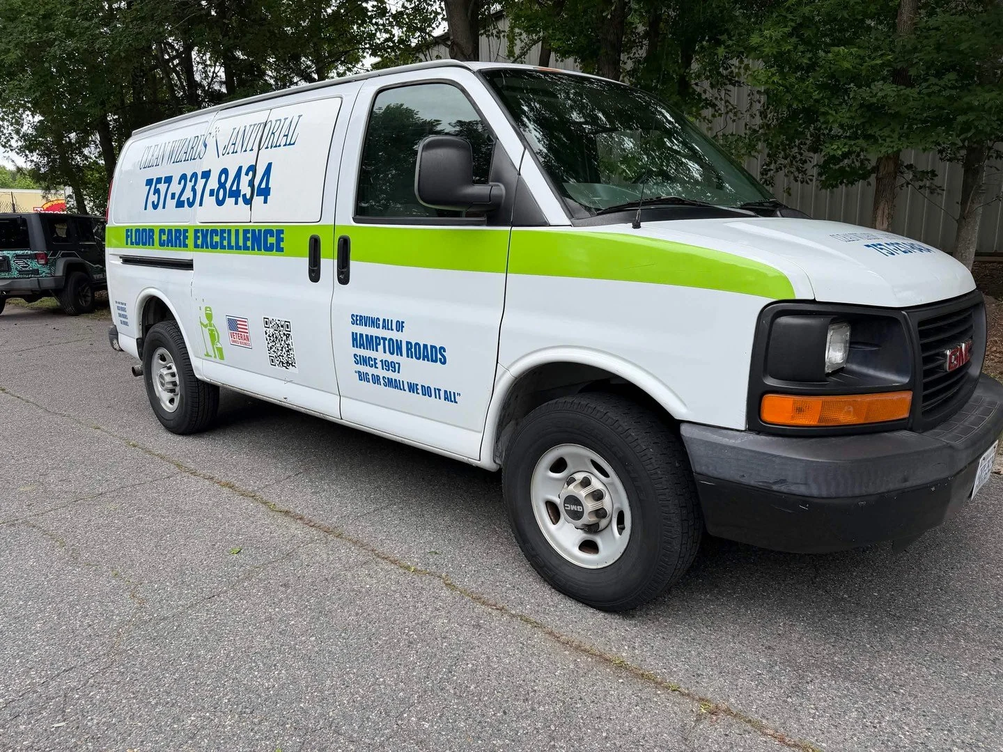 🧹 Clean Business. Bold Branding. 🚐

Another commercial van looking sharp and ready to hit the road!

We helped Clean Wizards Janitorial bring their branding to life with eye-catching vehicle graphics featuring bold lettering, vibrant colors, and ea