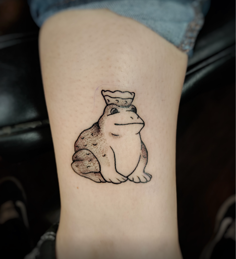 Jami-frog-prince-tattoo.png