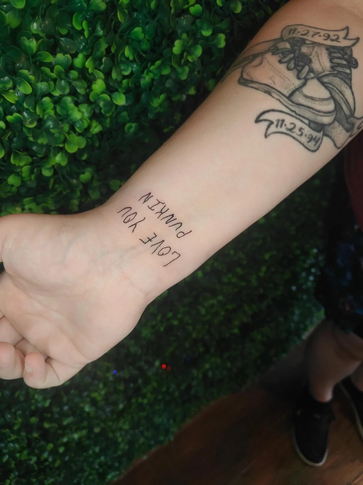 always love getting to do some handwriting!
(we added some little pieces afterwards!)

Done at @cryptidinkstudio 
✦ thank you for looking!
✦ DM me to book!!
✦ BOOKING APRIL!!!

#queertattooartist #terrehauteindiana #indianatattooartist #indianatattoo