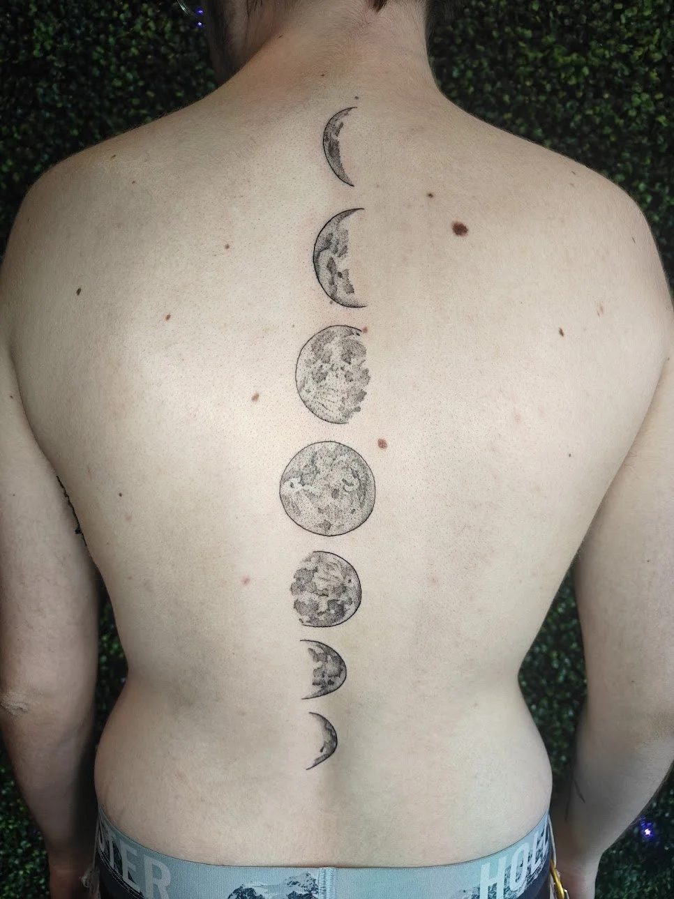 Jami-moons-spine-tattoo.jpg