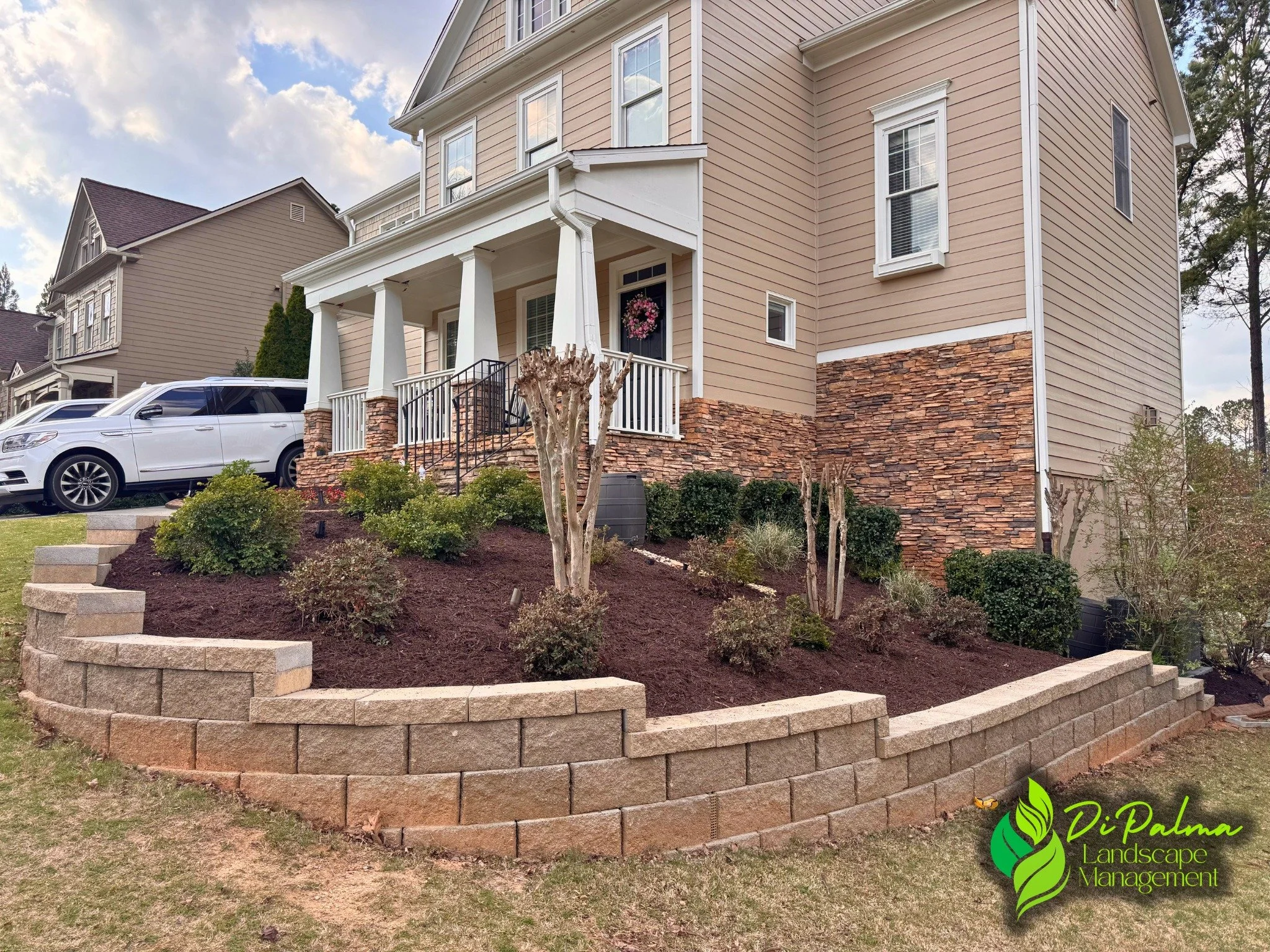 Spring is here 🌸🌿 &mdash; now is the perfect time to get your property looking its best!

From routine lawn maintenance to fresh mulch installs and complete landscape installs, we&rsquo;ve got you covered ✅

We deliver reliable, high-quality result
