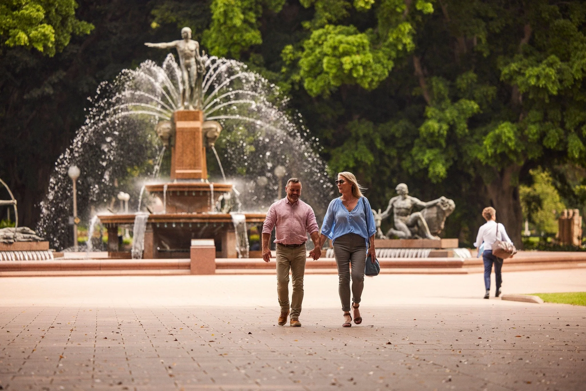NEXT WEEKS DAY TRIP DESTINATION IS TO HYDE PARK FOR A TOUR OF THE WAR MEMORIAL THEN LUNCH IN ROZELLE.

Everyone is welcome to join the Kings Cross Community Centre Day Trip for a great day out of Potts Point Village. See the sights, stop for lunch, e