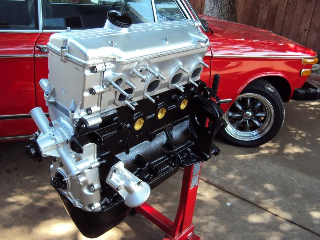 BMW 2002 1978 Engine