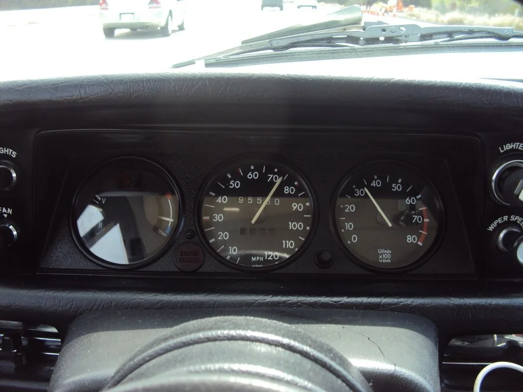 BMW 2002 1977 Dash