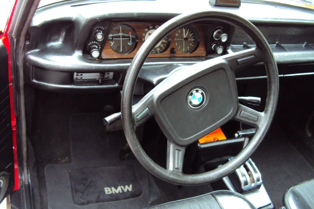 BMW 2002 1977 Interior