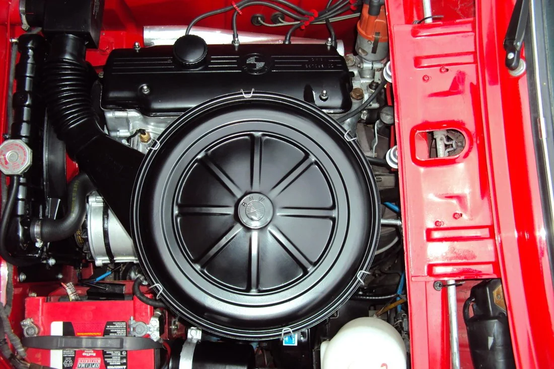 BMW 2002 1978 Engine