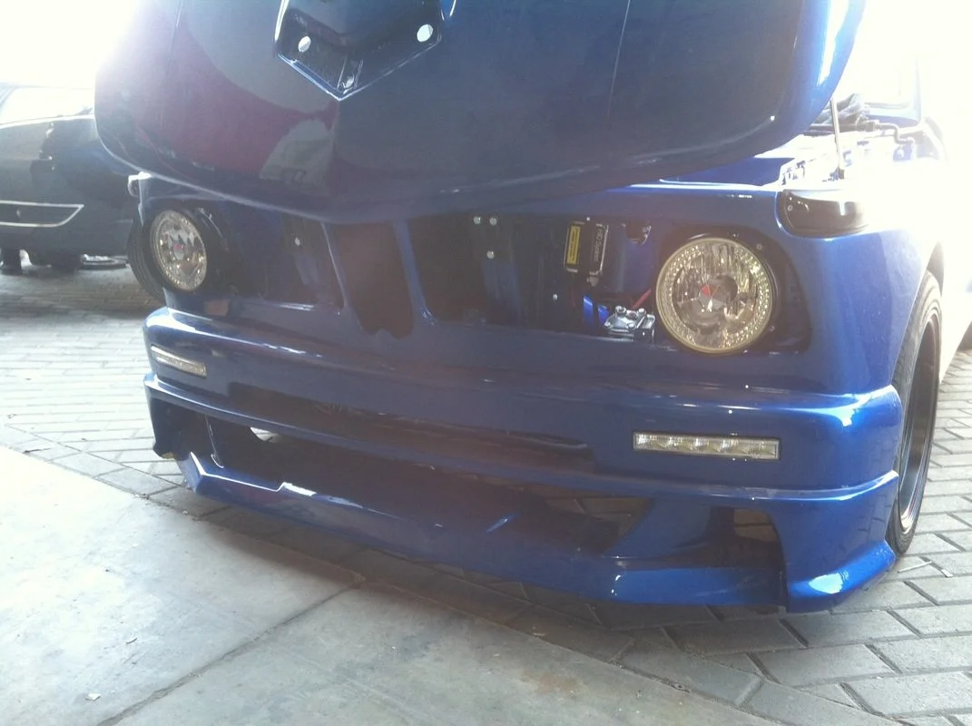 BMW 2002tii Turbo Front View