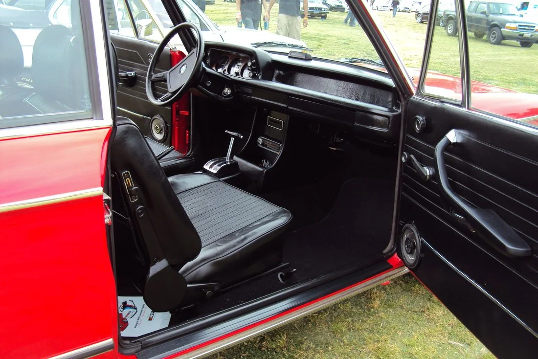 BMW 2002 1978 Interior