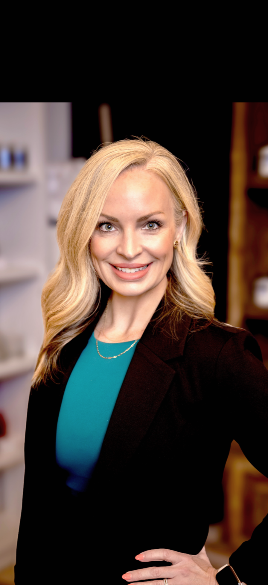 Dr. Brad Hall plastic surgeon doing plastic surgery in Omaha, NE. Best of Omaha. Best Plastic Surgeon. Best tummy tuck. Top doctor. breast aug. Implants. Motiva. breast life. weight loss. botox. sculptra. injections. microneedling.