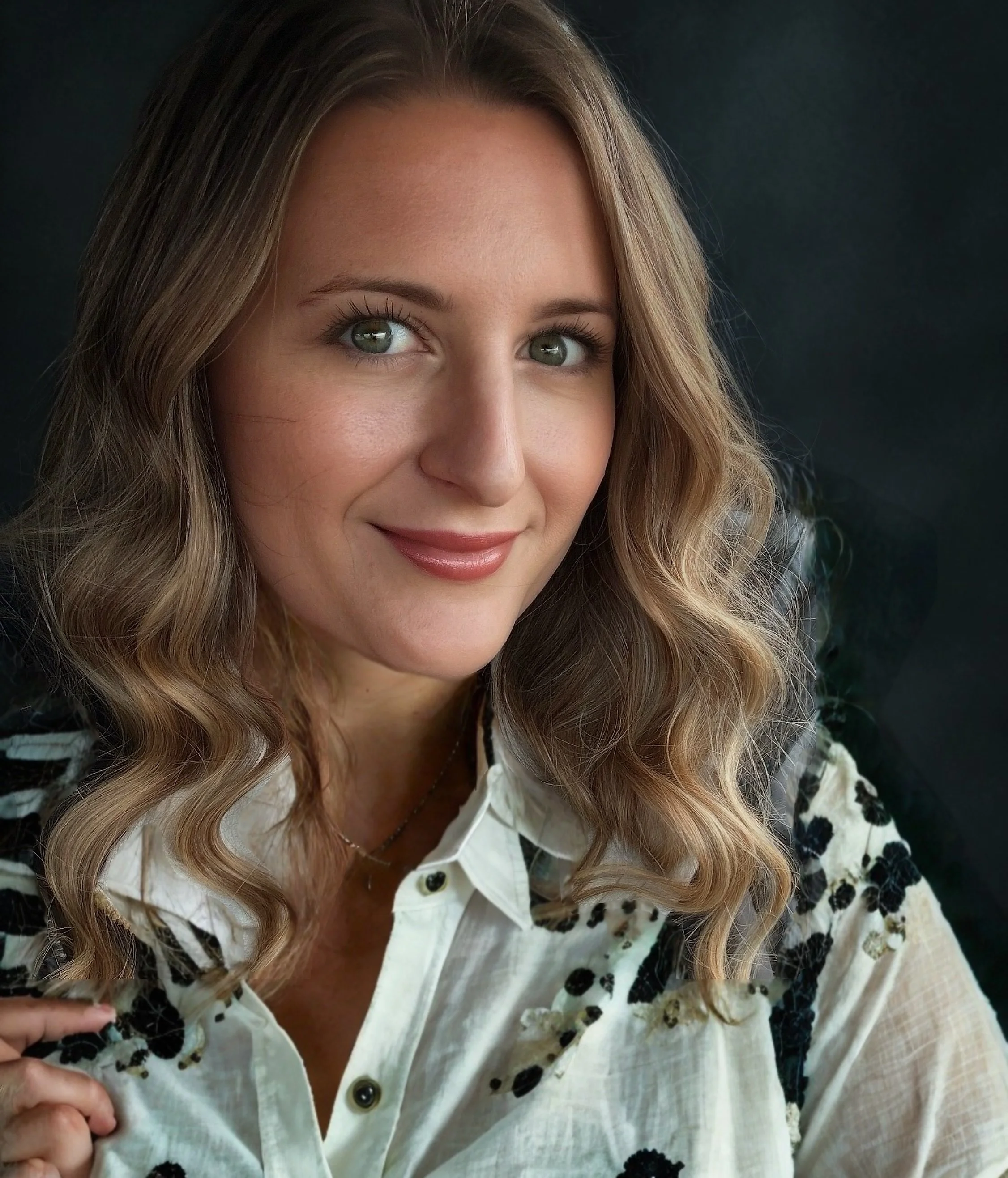 Dr. Brad Hall plastic surgeon doing plastic surgery in Omaha, NE. Best of Omaha. Best Plastic Surgeon. Best tummy tuck. Top doctor. breast aug. Implants. Motiva. breast life. weight loss. botox. sculptra. injections. microneedling.