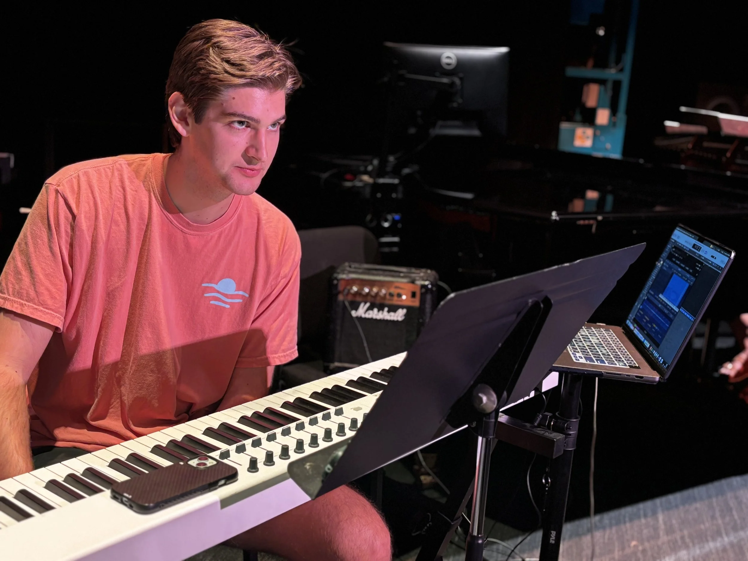 Simón Ramírez (10/12/25)