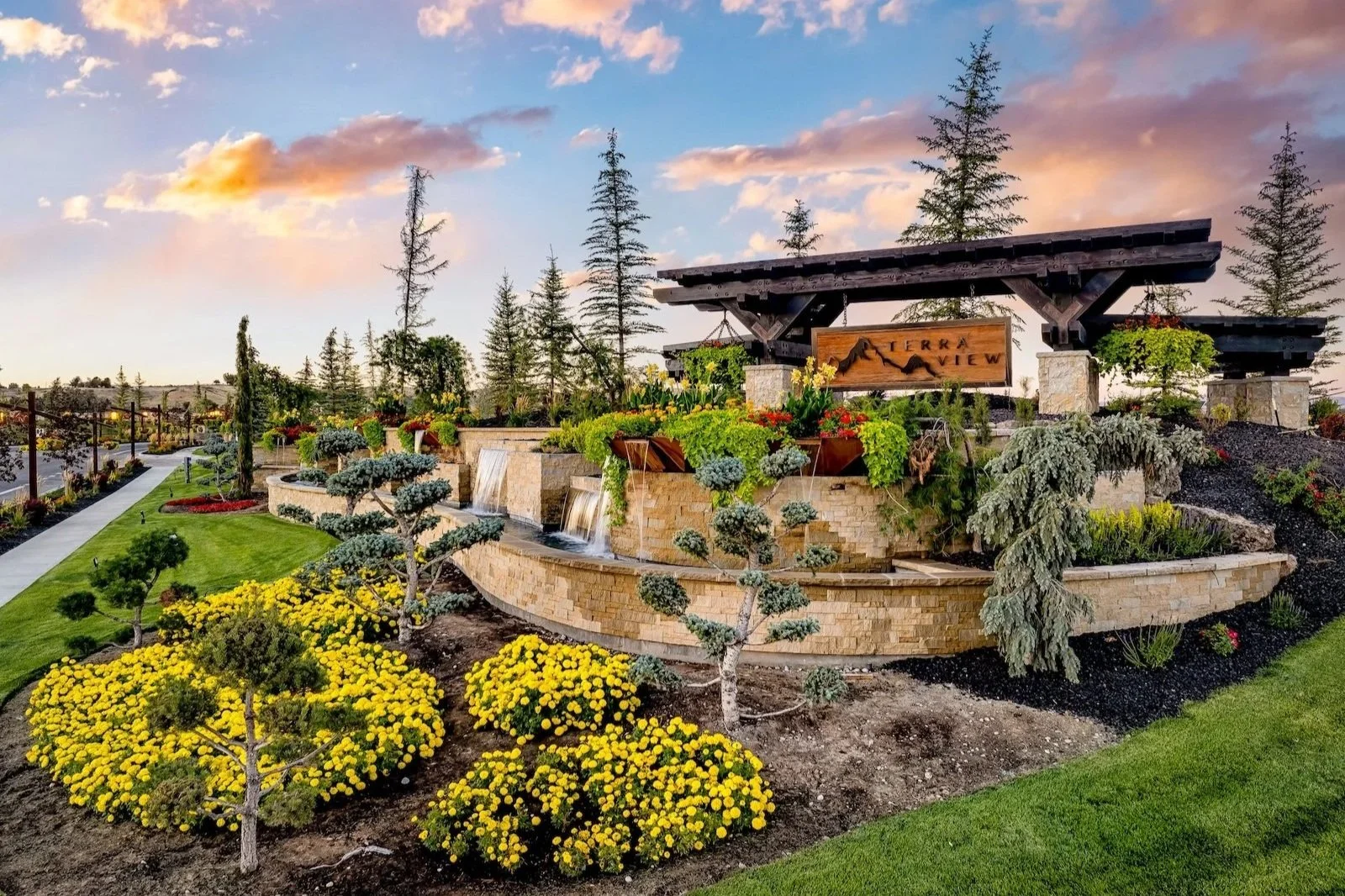 18.1 Terra-View-Eagle-Idaho-Entrance-Feature.jpg