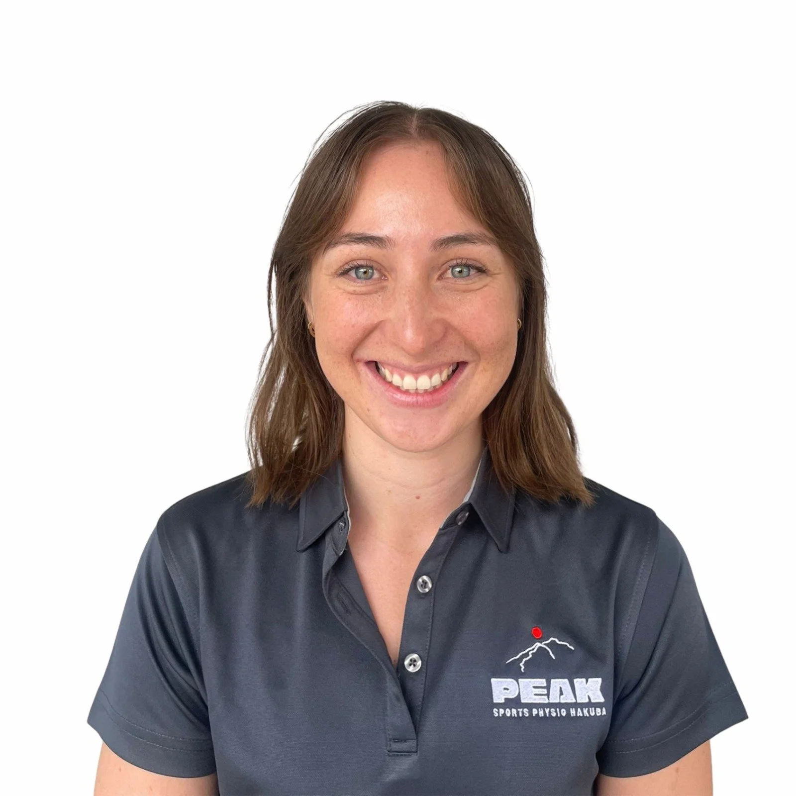 Image of Ashlee Unie looking professional in her Peak Sports Physio Hakuba uniform