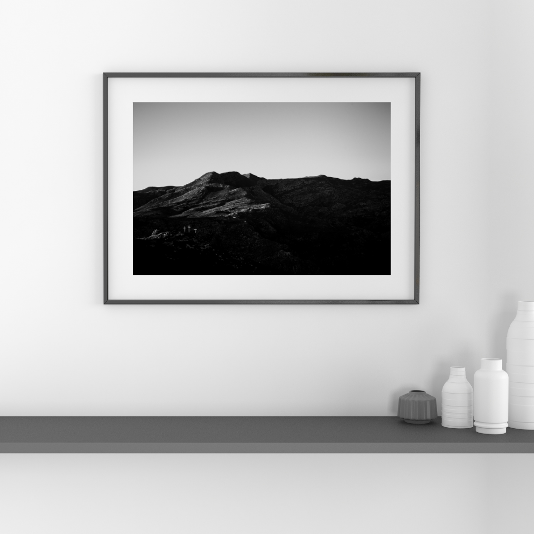 Grey Modern 3D Illustration Wall Frame Mockup Instagram Post(3).png