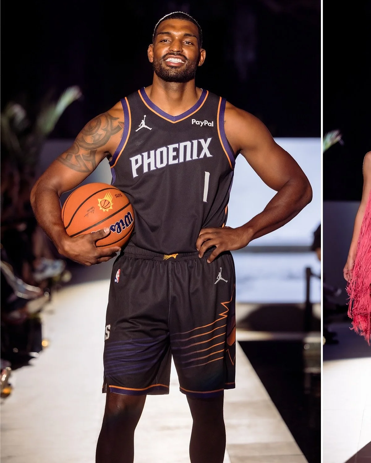 Scottsdale Fashion Week&rsquo;s Opening Night, Fashion Through the Decades, presented by @suns and featuring @fashionbyrobertblack 
&bull;
@mmluxuryhomes @suns @fashionbyrobertblack @stevelevineent @fordrba @scottsdalefashionweek 
&bull;
Models, if I