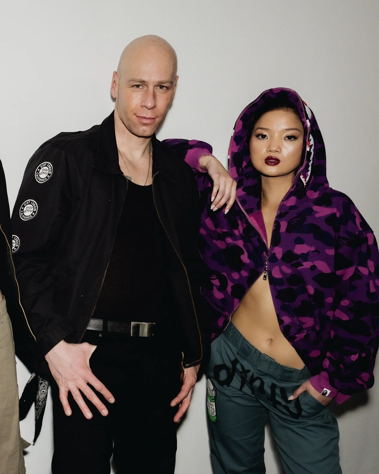 Backstage at @asiannyfw S4 2026
&bull;
1 @sergio_delavicci in @dirtcobain 
2 @withlovefromjack @makaylamechelle in @dirtcobain 
3 @octavia.r.gourlay In @dirtcobain 
4 @karenalany @daianamoussalli in @dirtcobain 
5 @makaylamechelle in @dirtcobain 
6 @