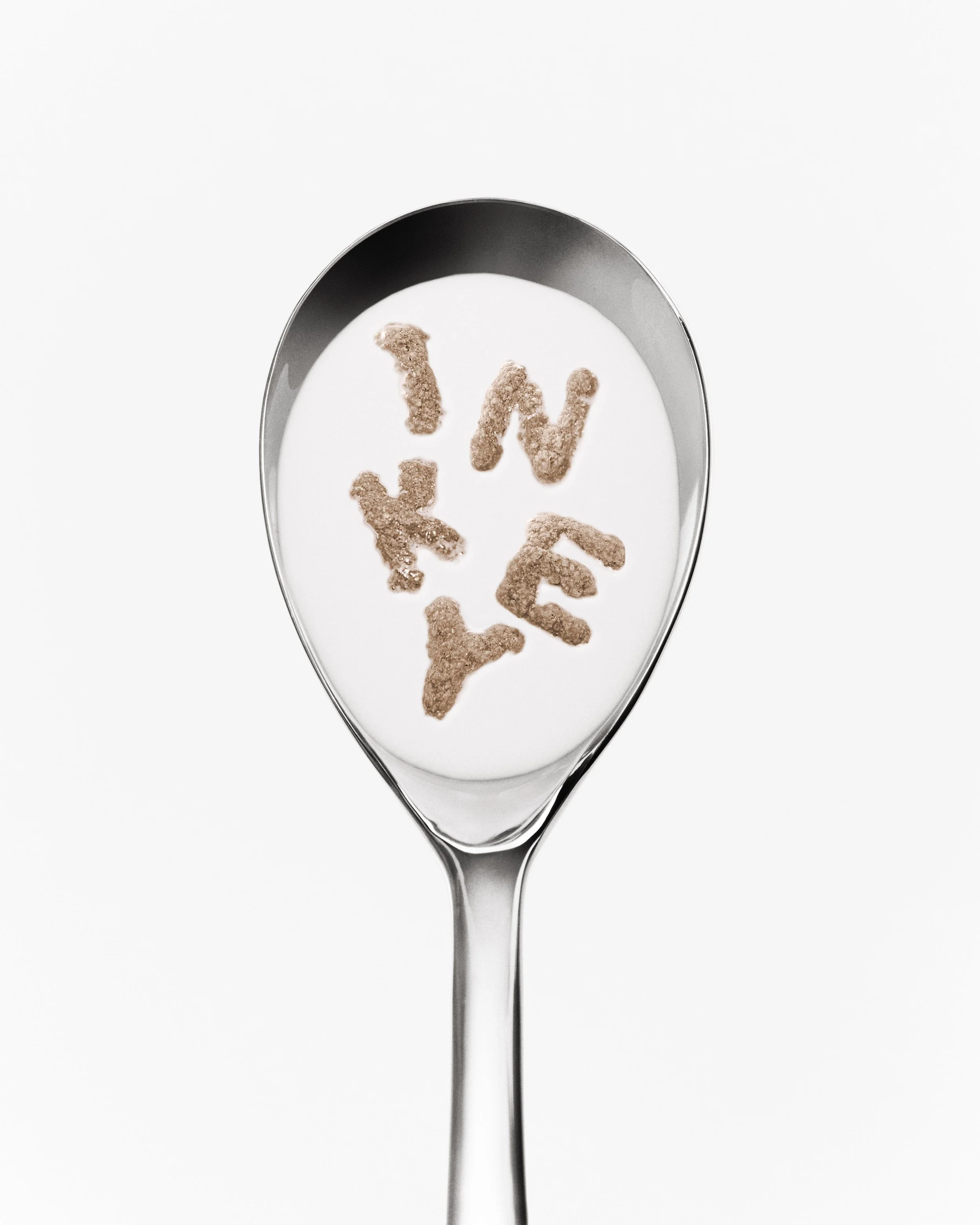 hydrating-cream-to-milk-cleanser-01.jpg