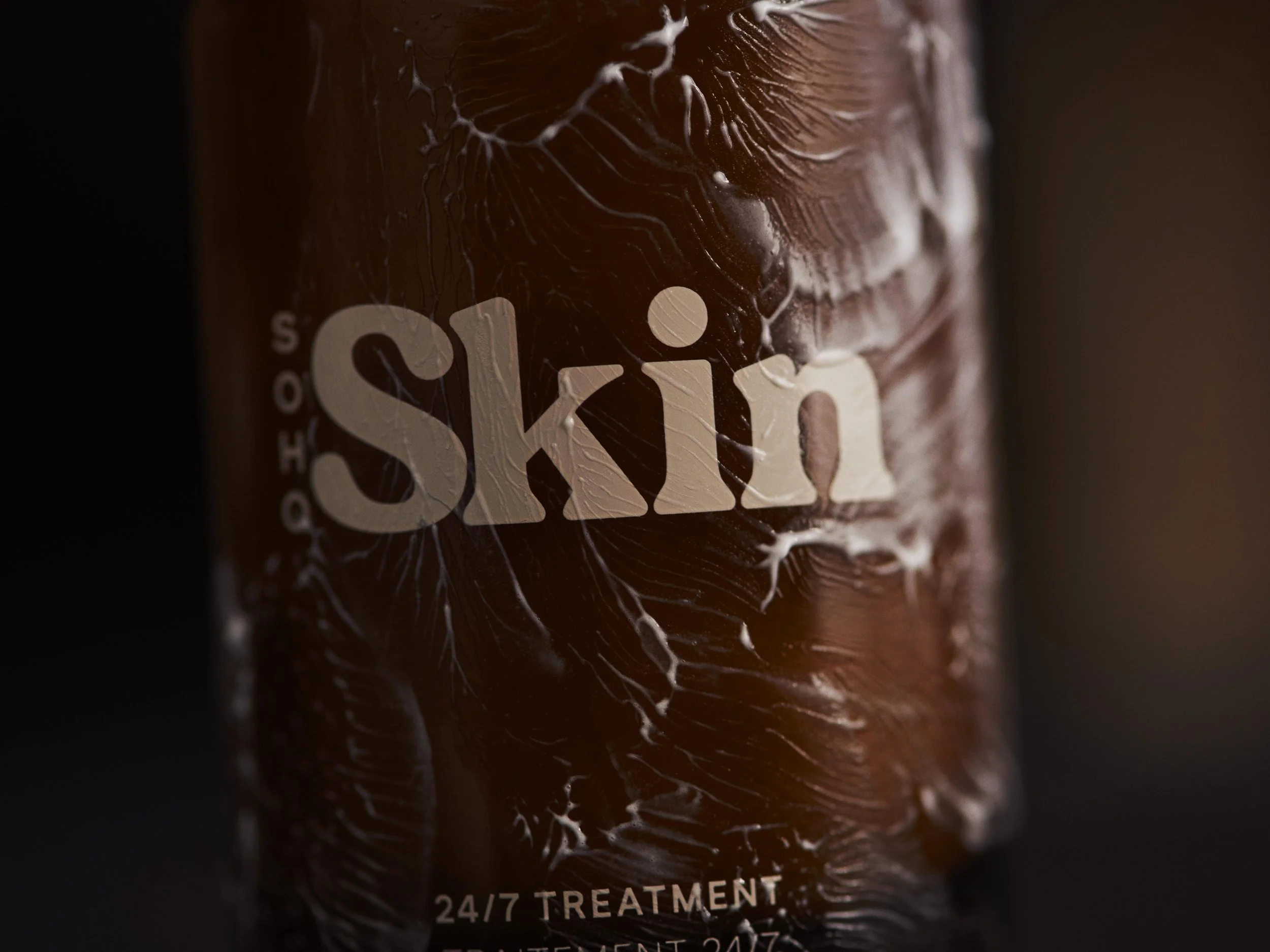 2022.11.17_SOHO Skin_Shot_08_001_V1_FINAL_RGB.jpg