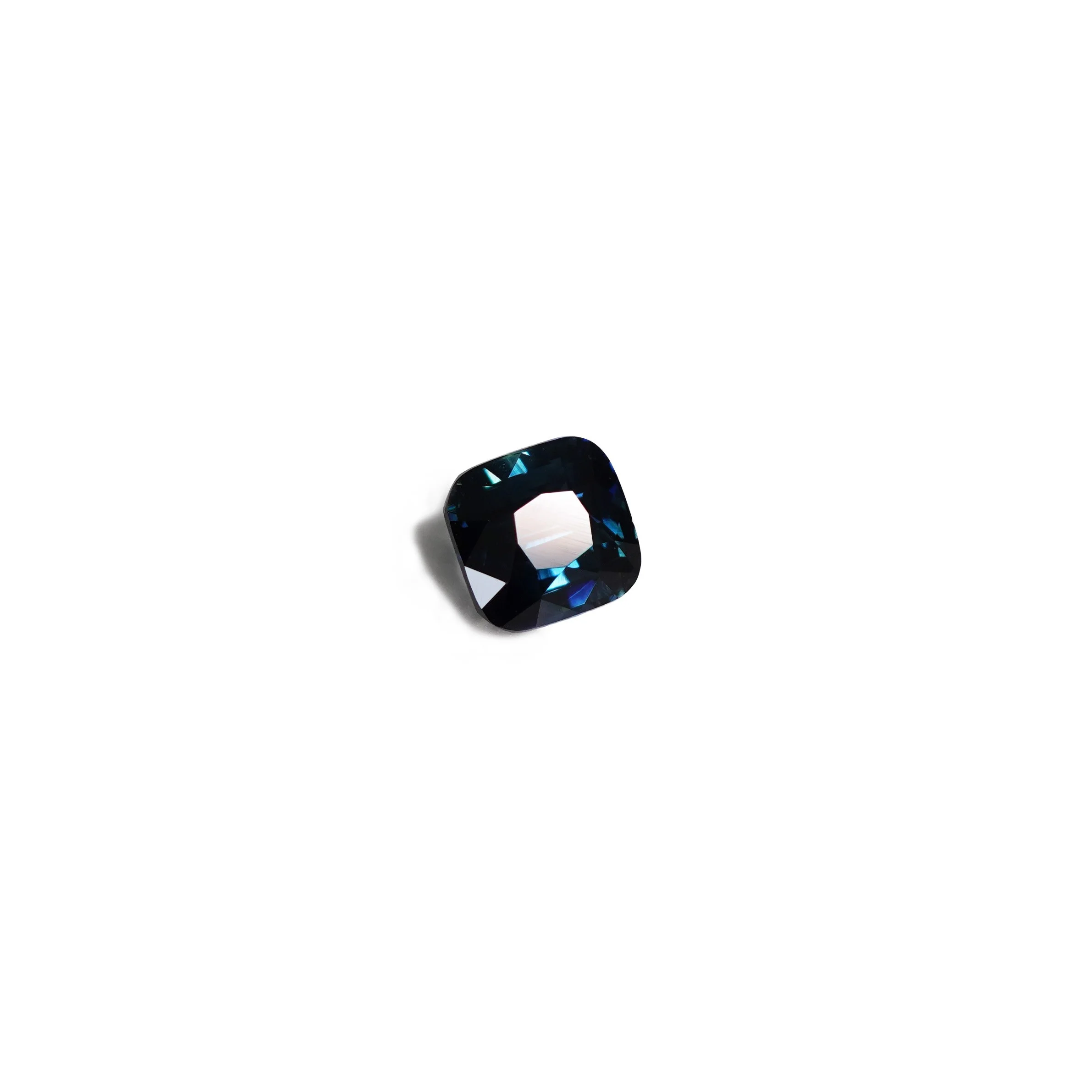 TEAL SAPPHIRE - 2.11 CTS