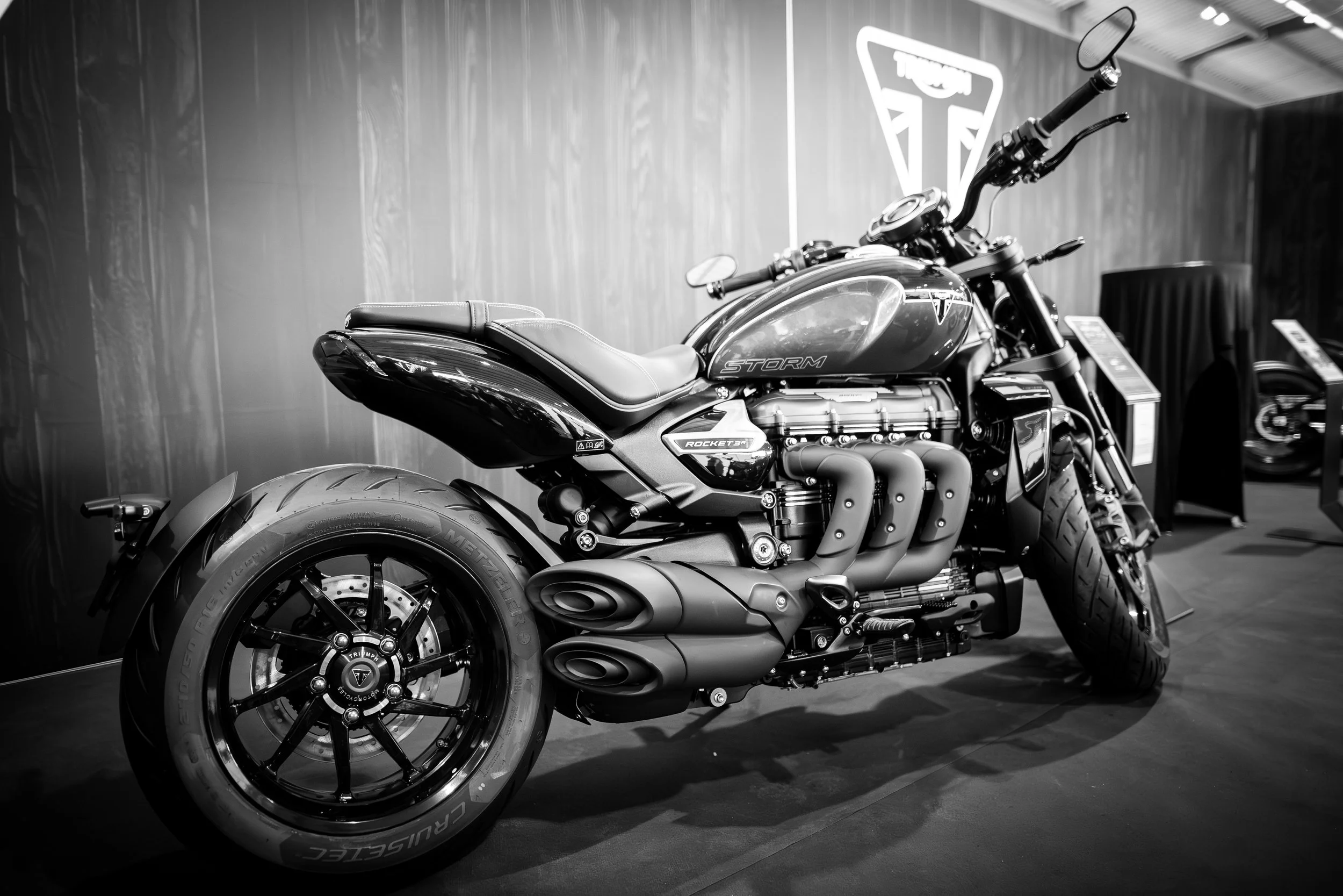 Triumph Rocket 3 Storm salon moto Nîmes"