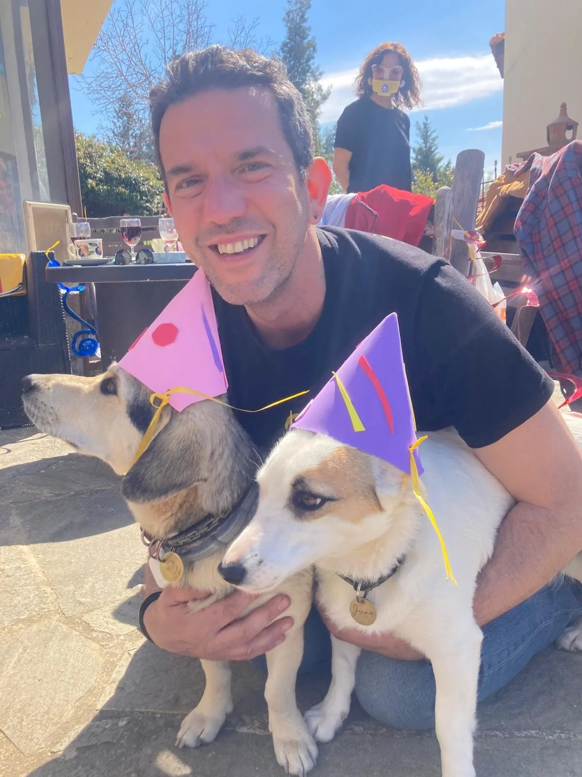Happy Birthday Juno &amp; Roza! 🎉💜
Juno, our emotional support and a true part of our designs, is celebrating his birthday with his best friend Roza! Here&rsquo;s to more love, treats, and party hats! 🐶🎂
#HappyBirthdayJuno #HappyBirthdayRoza #Pap
