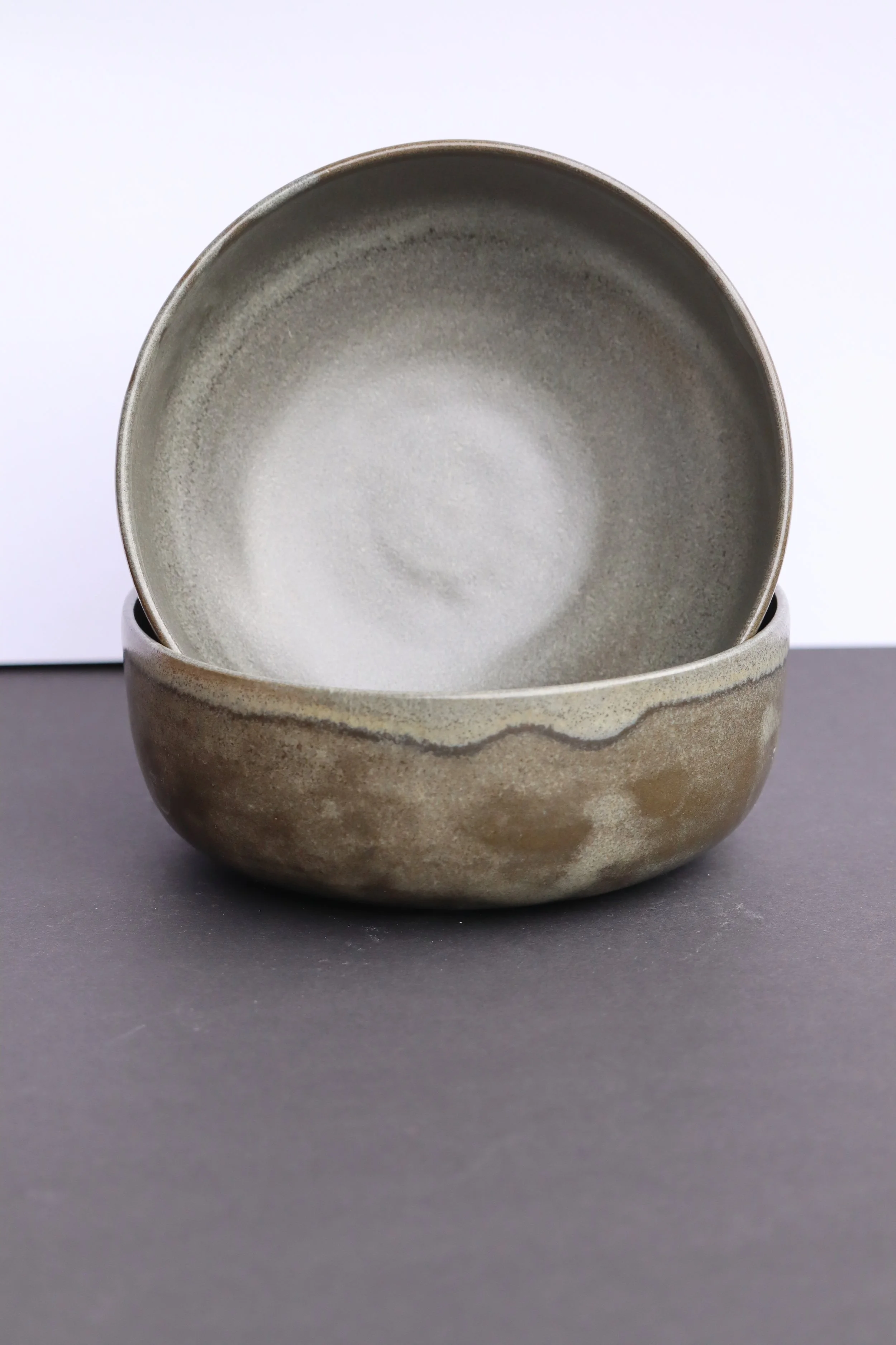 Schale Steingrau