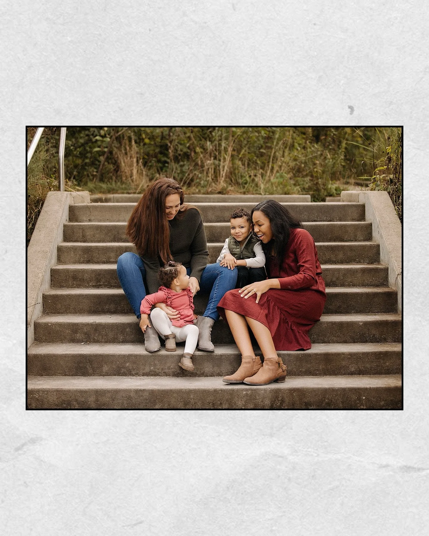 I had the very best time wandering @newfieldstoday over at 100 acres park with the Toler Family, so obviously sneak peeks are in order 😍. 

All sessions photographed 10/9 and earlier have been delivered! Please make sure to check junk boxes or reach