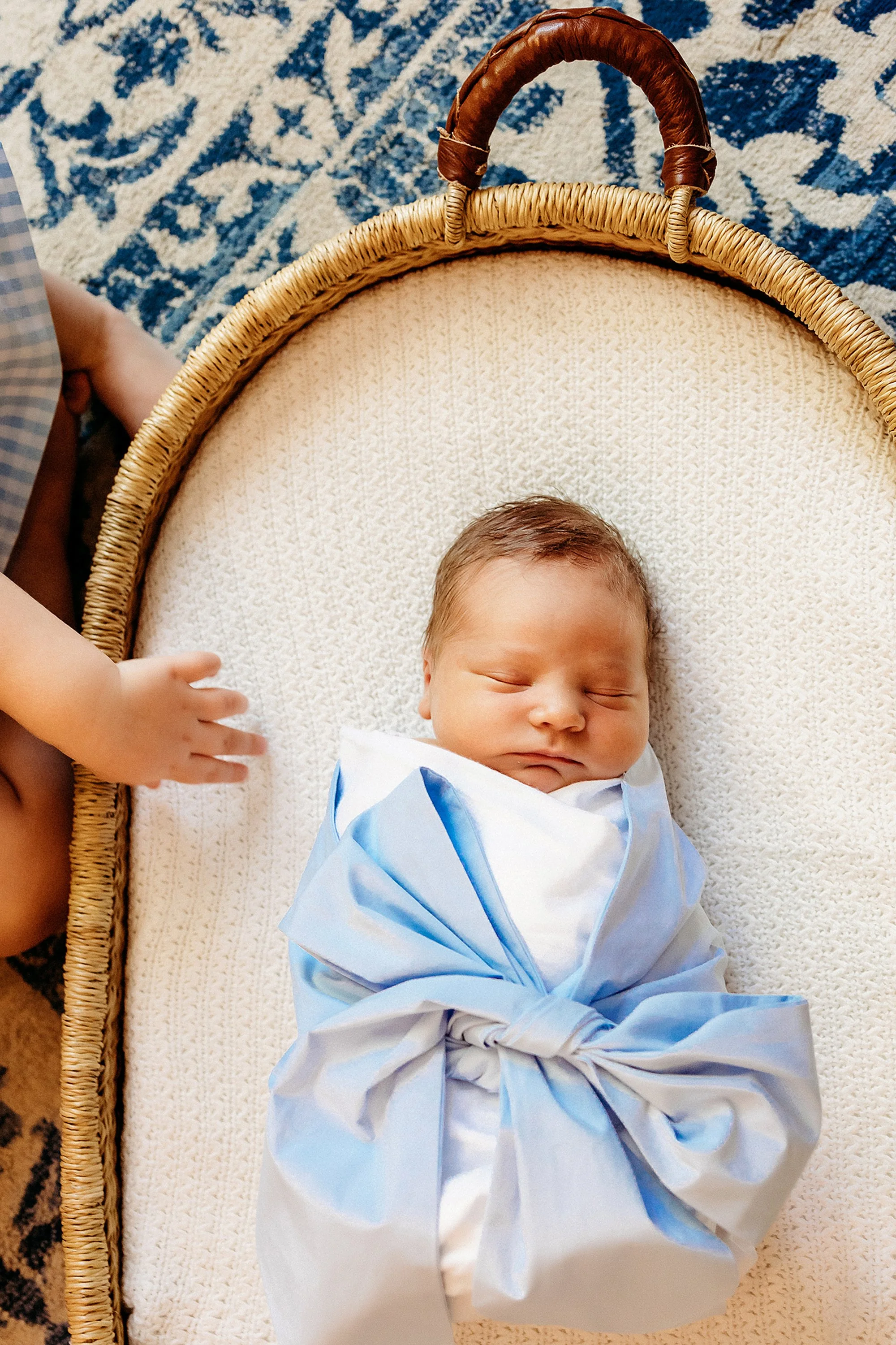 lifestyle-newborn-session-carmel-indiana- the heart narrative