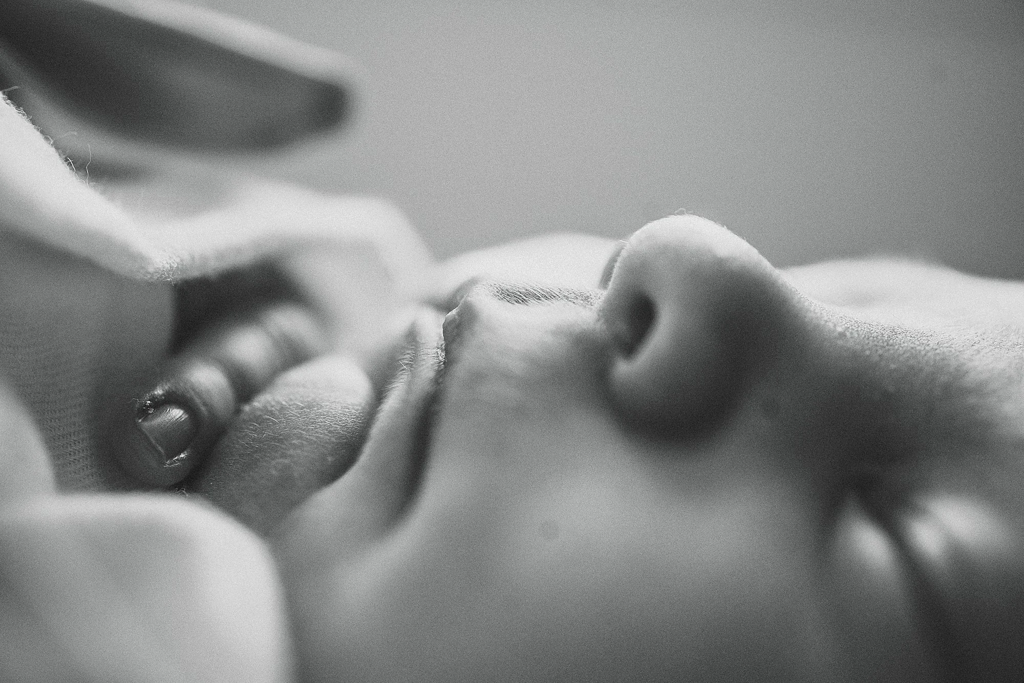 carmel-newborn-photography-at-home lauren lewis