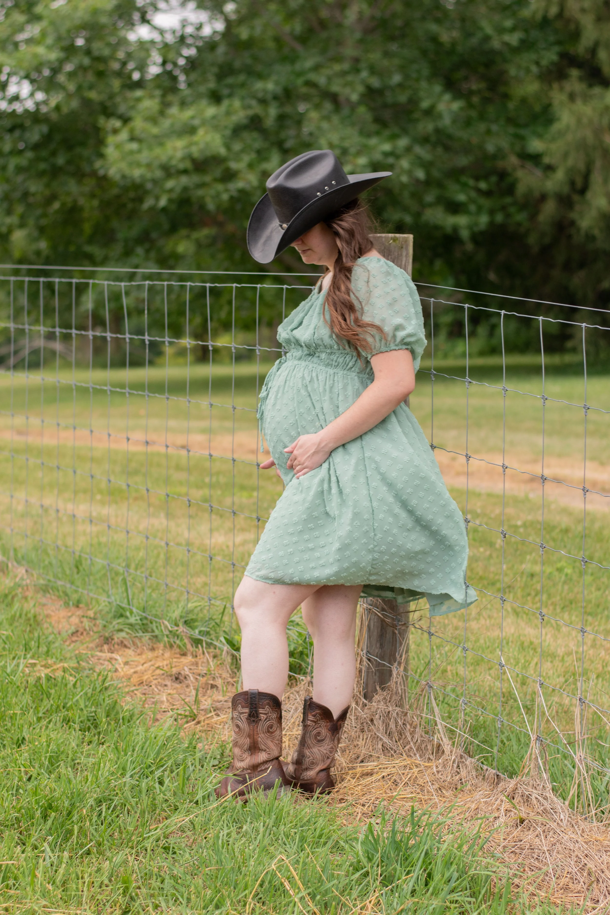 Gabby's Maternity Photos_June 2024_052.jpg