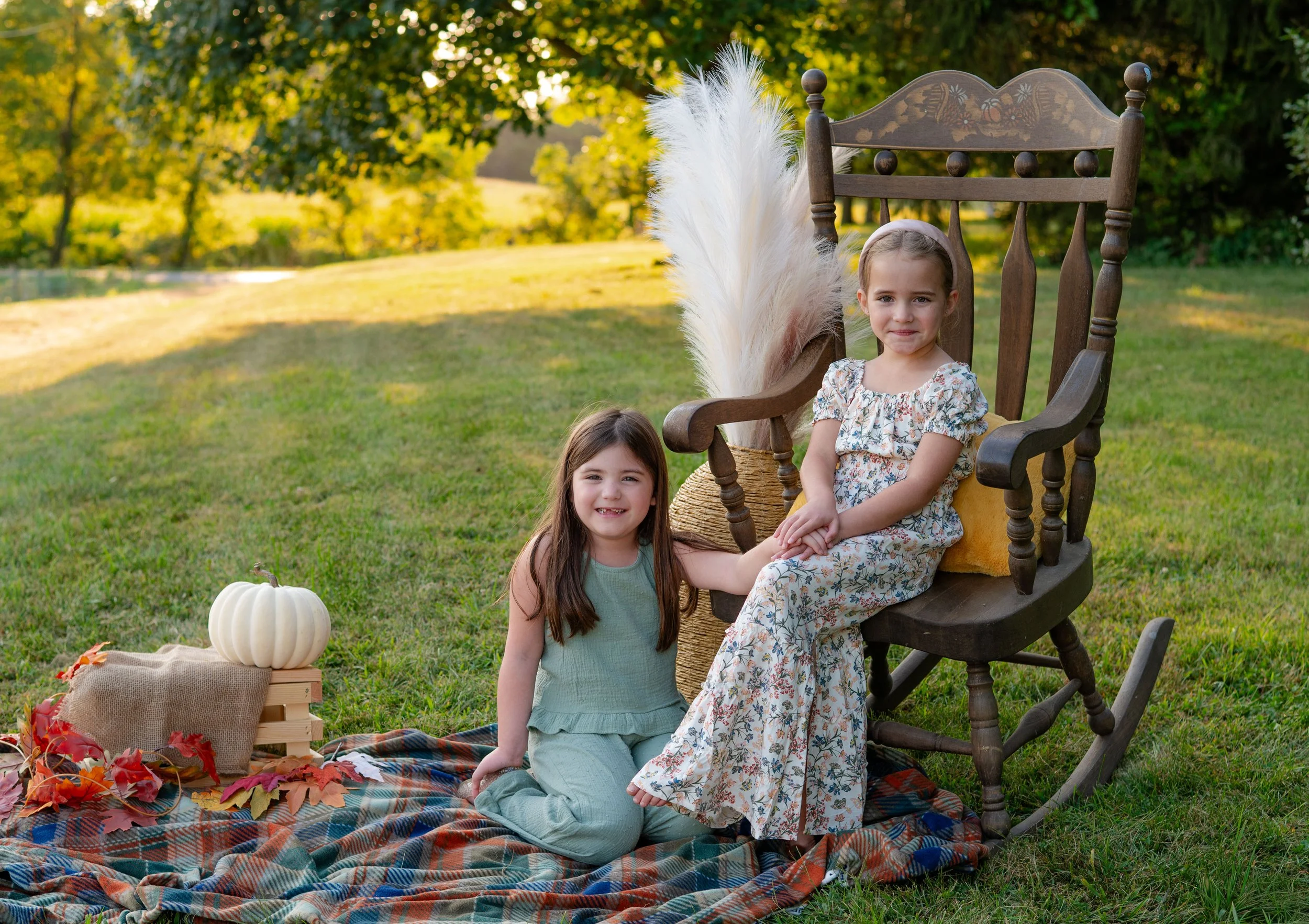 Aurora&Ariel_Fall Minis_2025_017.jpg