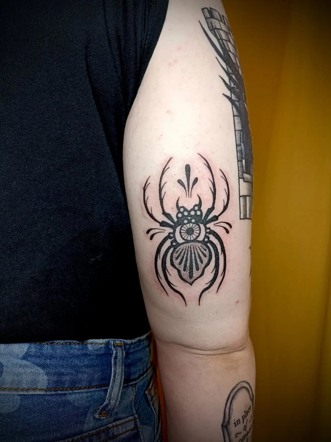 Love it. Good spot good size. Thanks for coming today, it was good to talk to you! Hope to see you again 💕✨

With love,
Lau

@naald.en.inkt