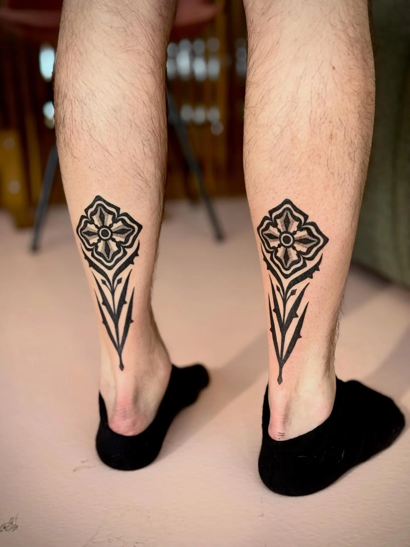 Absolutely adore doing stuff like this! Thanks for coming over again Guillem, you might be the easiest customer in the world, sat trough it like a rock with a steady no more than 4 pain level haha&hellip;.Always a good time💕

With love,
Lau💕

@naal