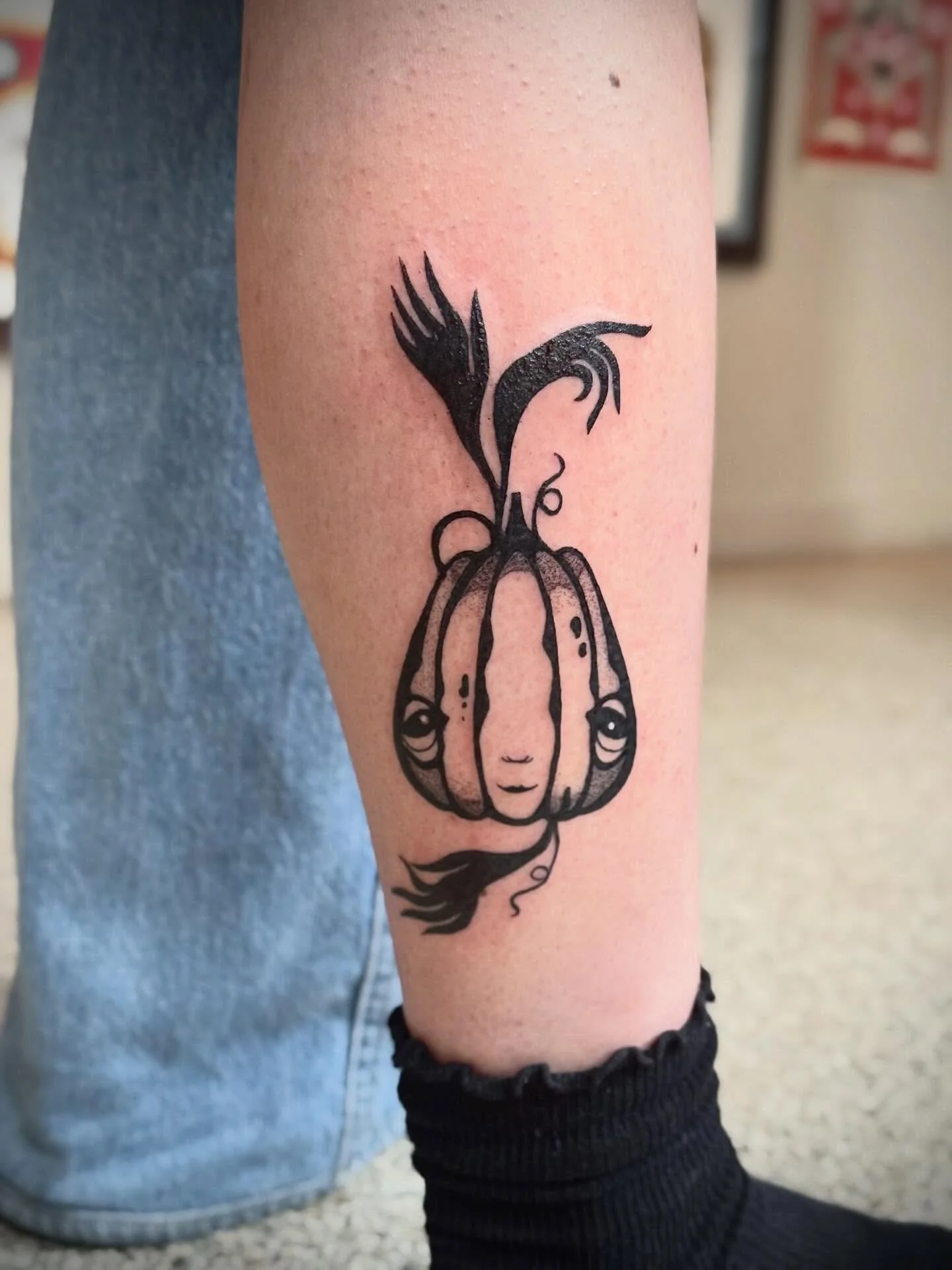 A pumpkin for the sweetest gal💕 thanks for the banana bread, I ate it immediately, it was great 😍 hope to see you again soon!

With love,
Lau💕