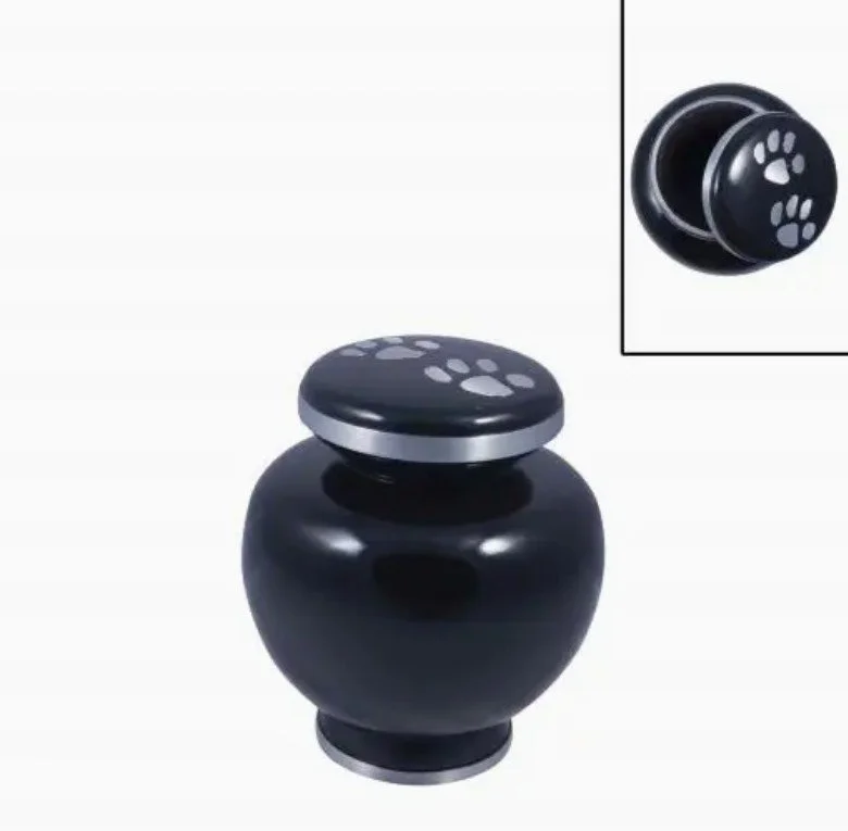 Large Near & Dear Large Cremation Urn - 8 inch