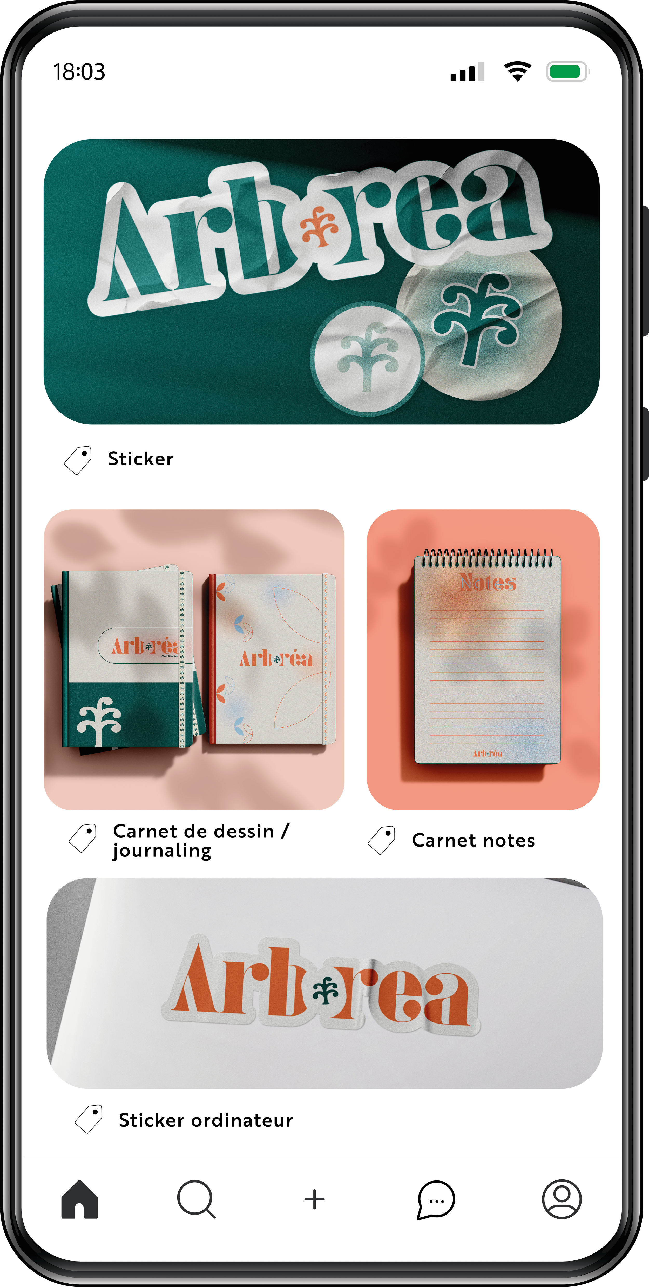 Page d'une application mobile présentant des produits de papeterie, notamment des carnets de dessin, des carnets de notes, et un autocollant avec le logo 'Arbrea'.