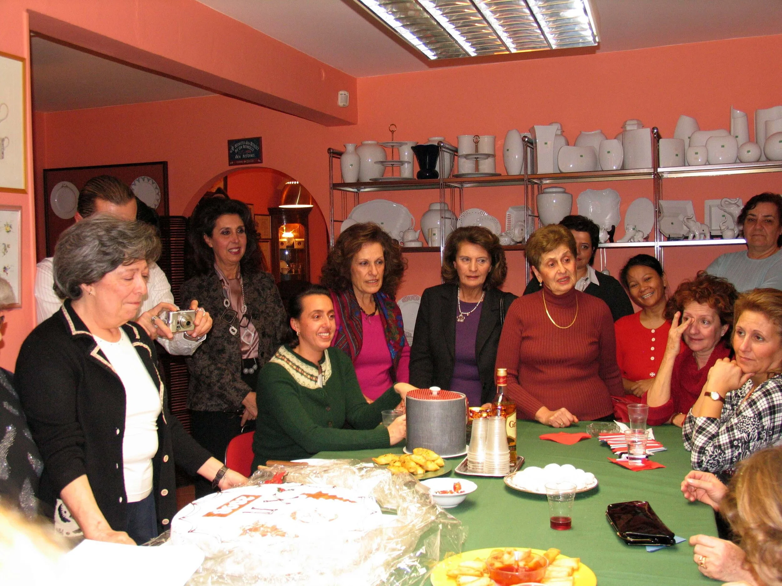 TINY_ΚΟΠΗ ΠΙΤΑΣ 6.JPG